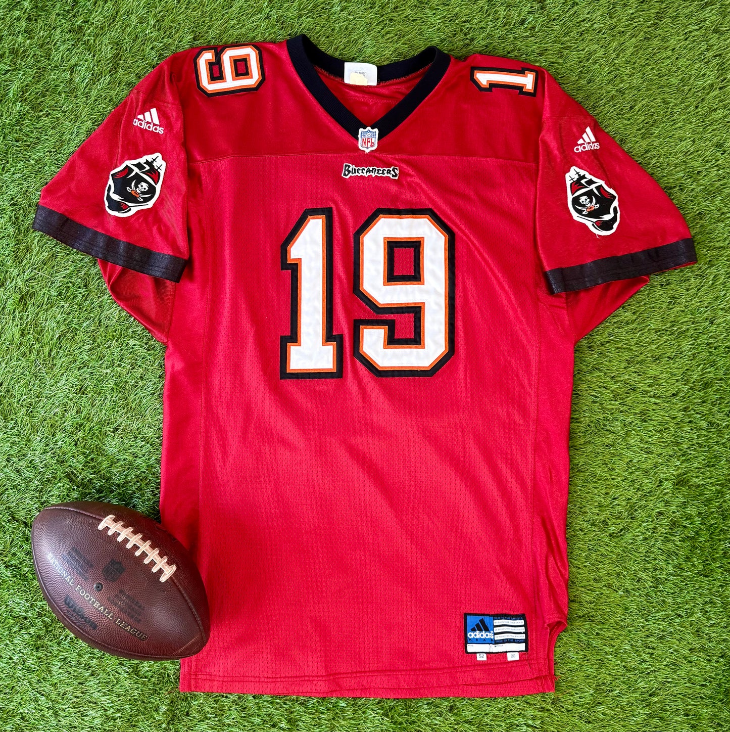 Tampa Bay Buccaneers Keyshawn Johnson 2000 NFL Football Jersey (52/XXL)