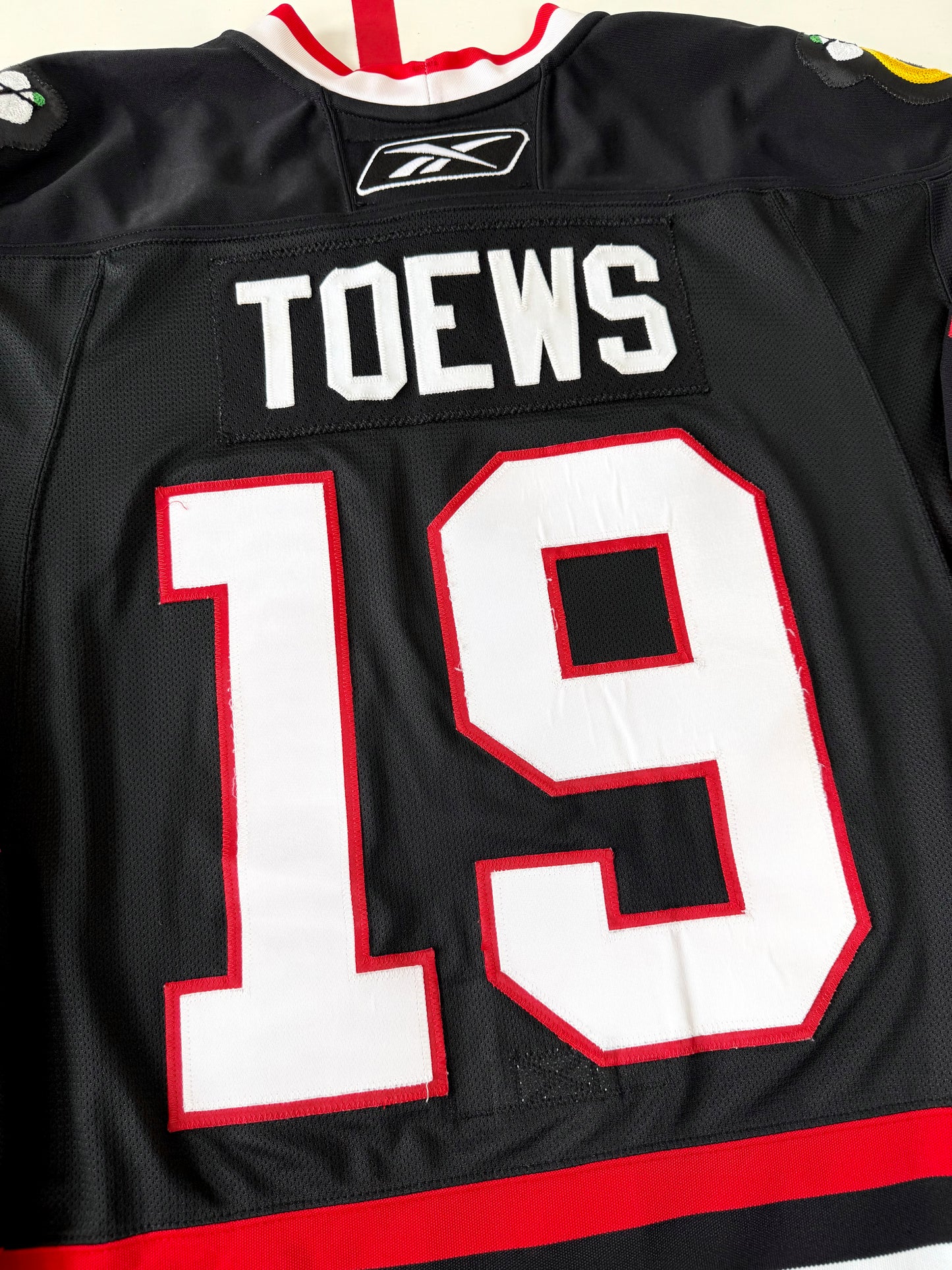 Chicago Blackhawks Jonathan Toews 2008-2009 Alternate NHL Hockey Jersey (56/XXL)