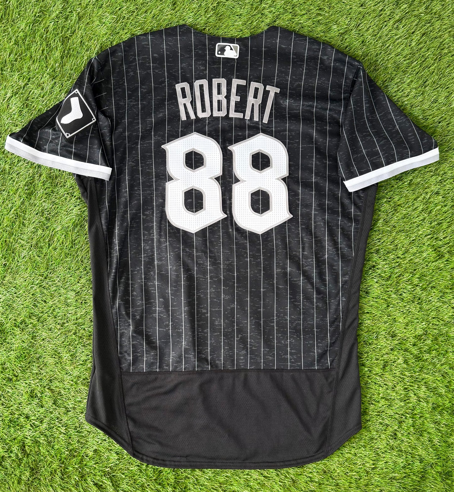 Chicago White Sox Luis Robert Jr. City Connect MLB Baseball Jersey (48/XL)