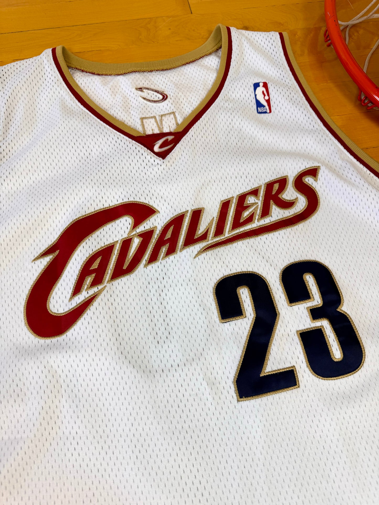 Cleveland Cavaliers 2003-2004 Lebron James Team Issued Jersey (56/XXXL)