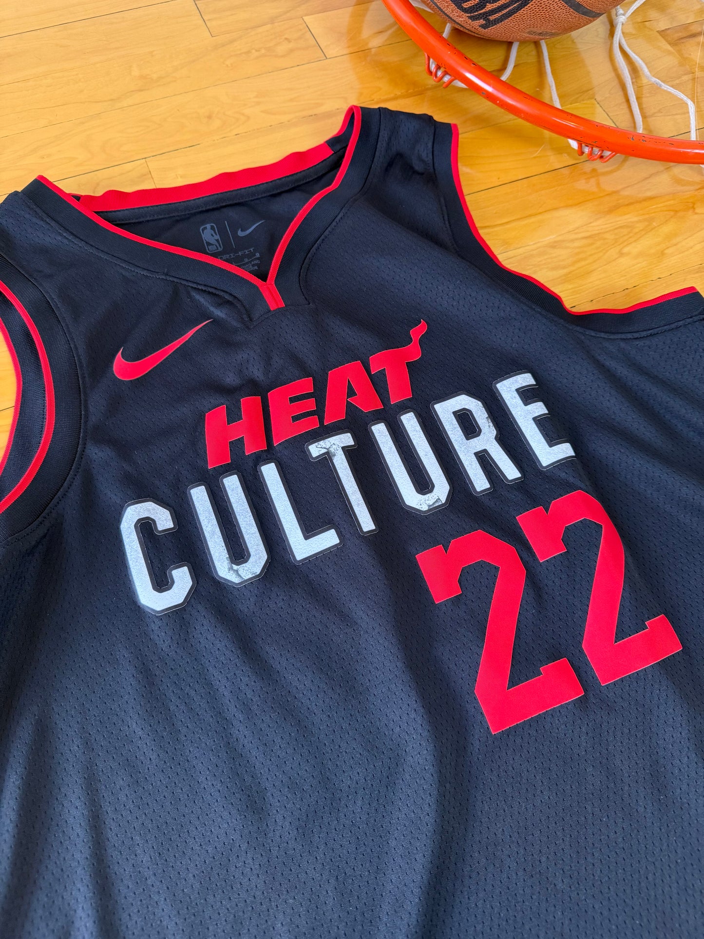 Miami Heat Jimmy Butler 2023-2024 City Edition NBA Basketball Jersey (48/Large)