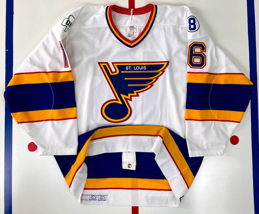 St. Louis Blues 1988-1989 Brett Hull NHL Hockey Jersey (44/Medium)