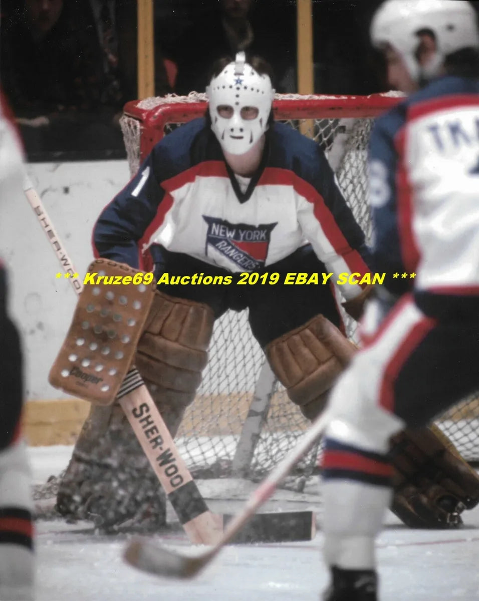 New York Rangers 1976-1977 Doug Soetaert NHL Hockey Jersey (40/Medium)