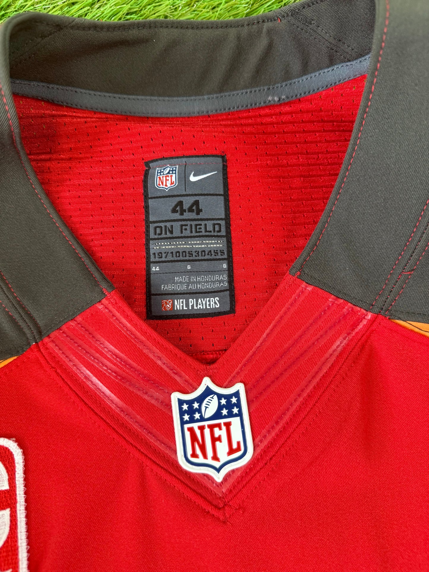 Tampa Bay Buccaneers 2016 Jameis Winston NFL Football Jersey (44/Large)