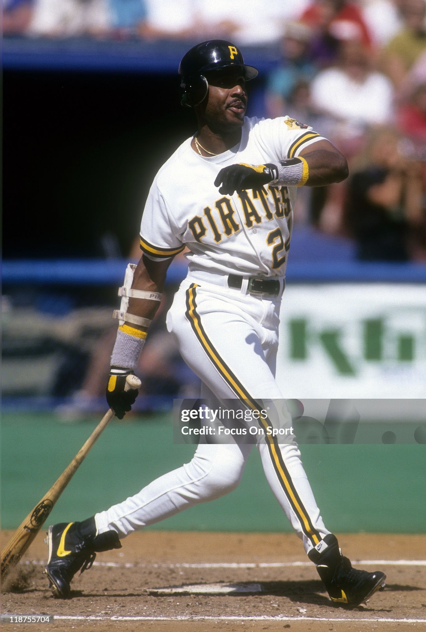 Pittsburgh Pirates Barry Bonds 1992 MLB Baseball Jersey (36/Small)