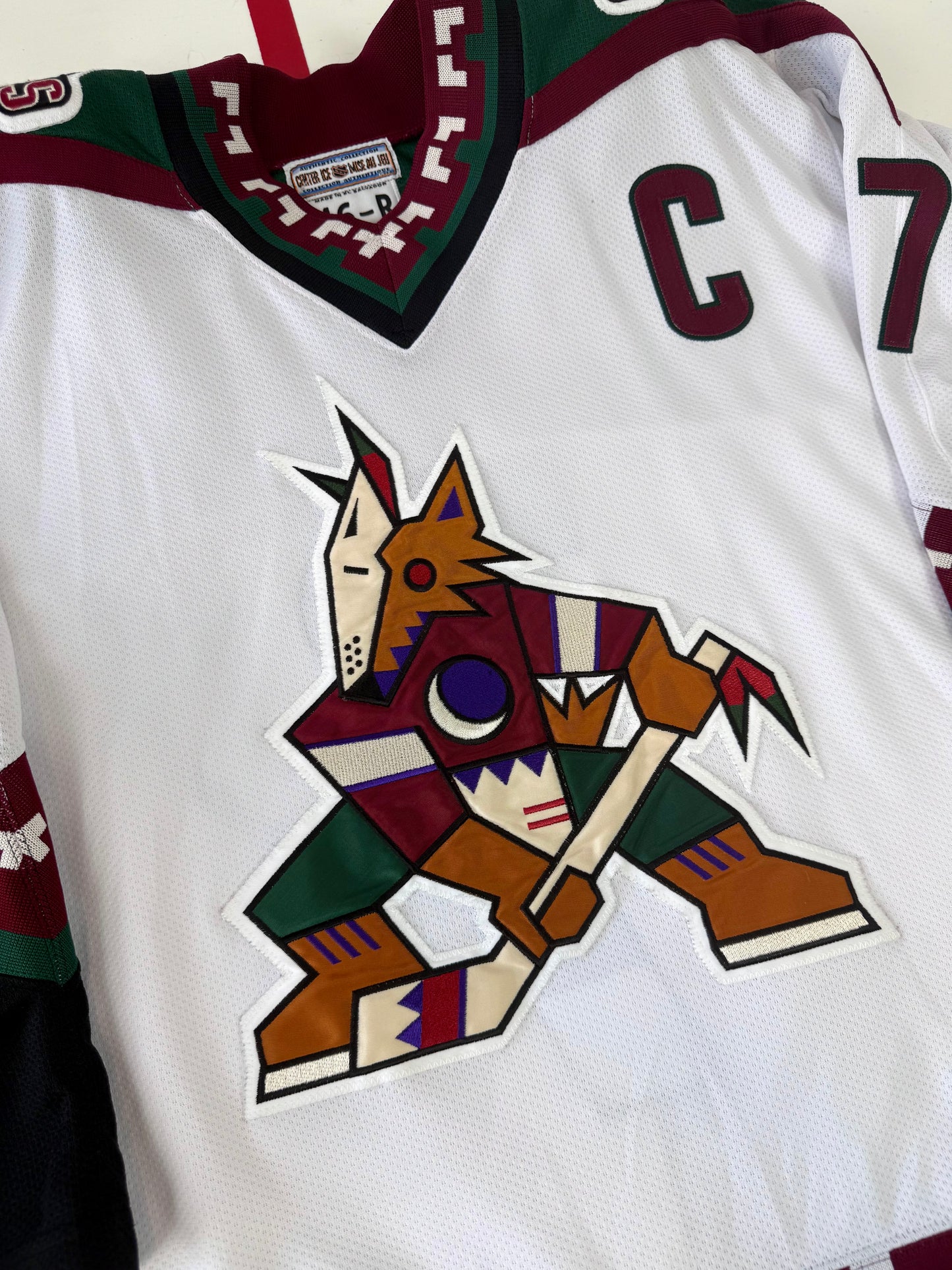 Phoenix Coyotes 1996-1999 Keith Tkachuk Hockey Jersey (46/Medium)