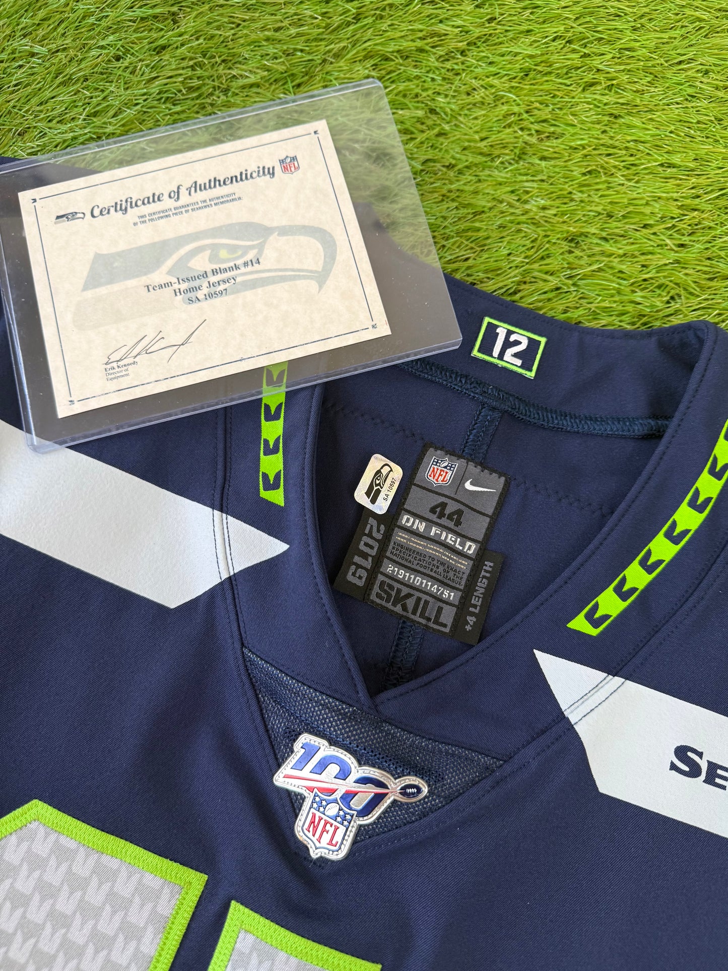 Seattle Seahawks D.K. Metcalf 2019 NFL Football Jersey (44/Large)