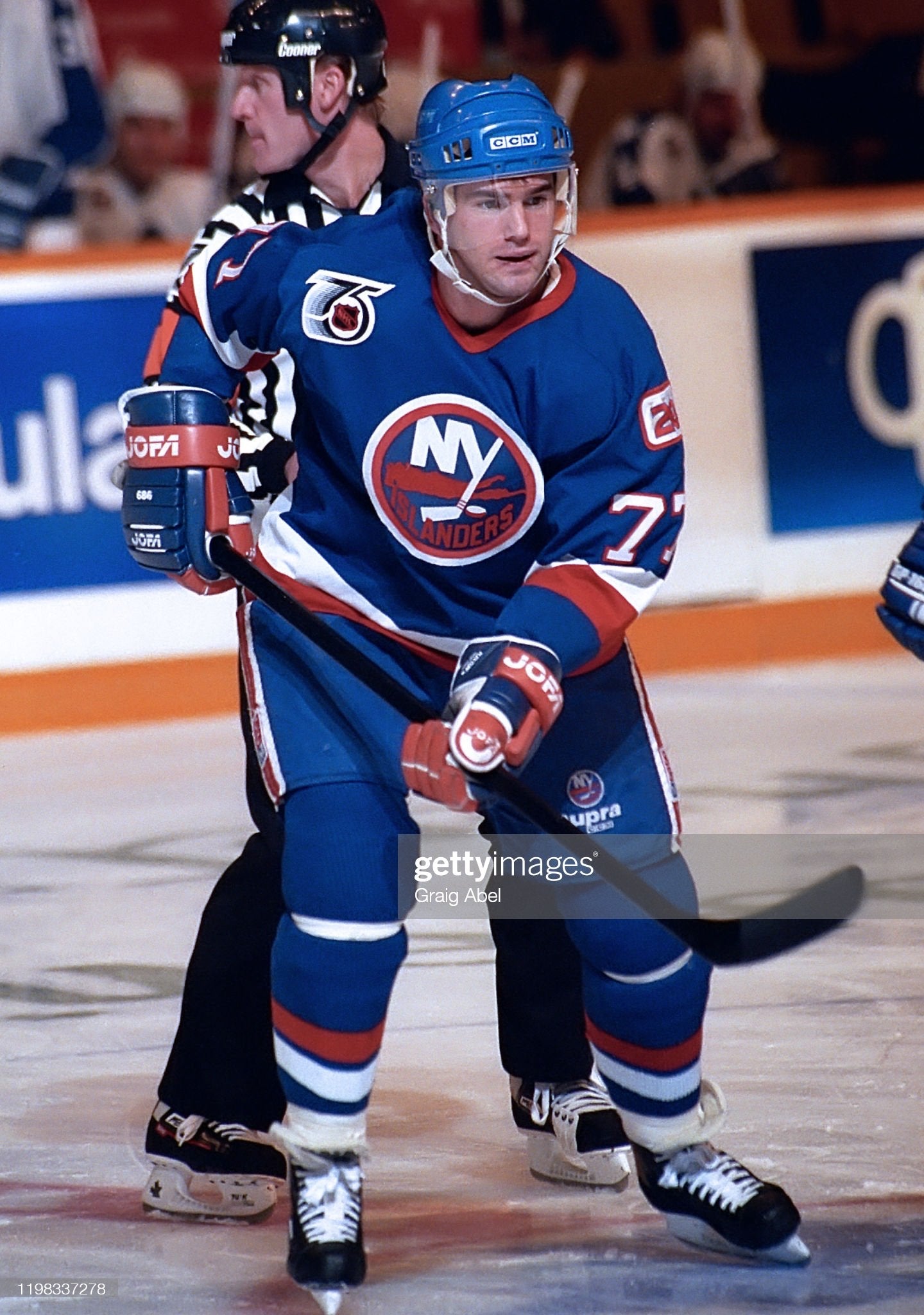New York Islanders 1991-1992 Pierre Turgeon NHL Hockey Jersey (48/Large)