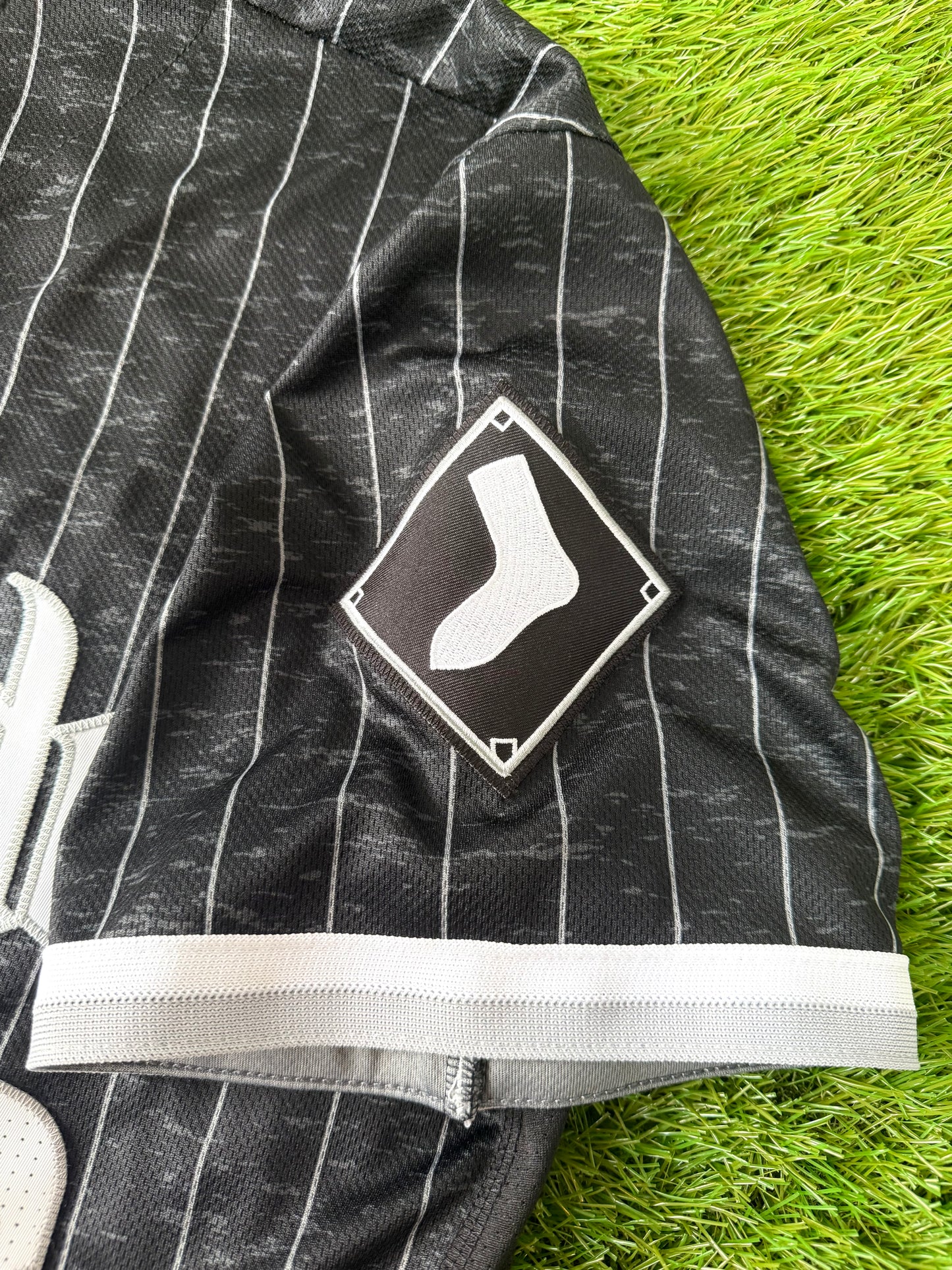 Chicago White Sox Luis Robert Jr. City Connect MLB Baseball Jersey (48/XL)