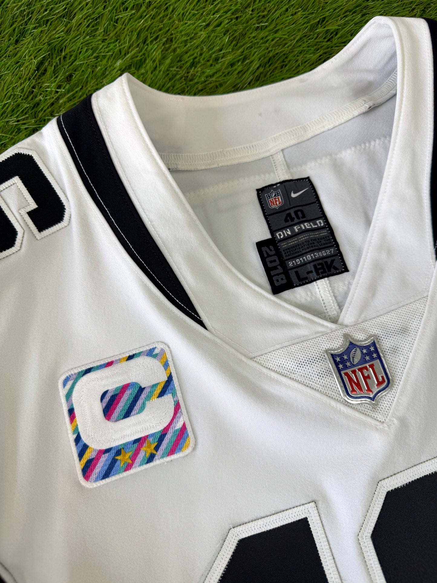 Jacksonville Jaguars Trevor Lawrence 2022 Crucial Catch NFL Football Jersey (40/Medium)