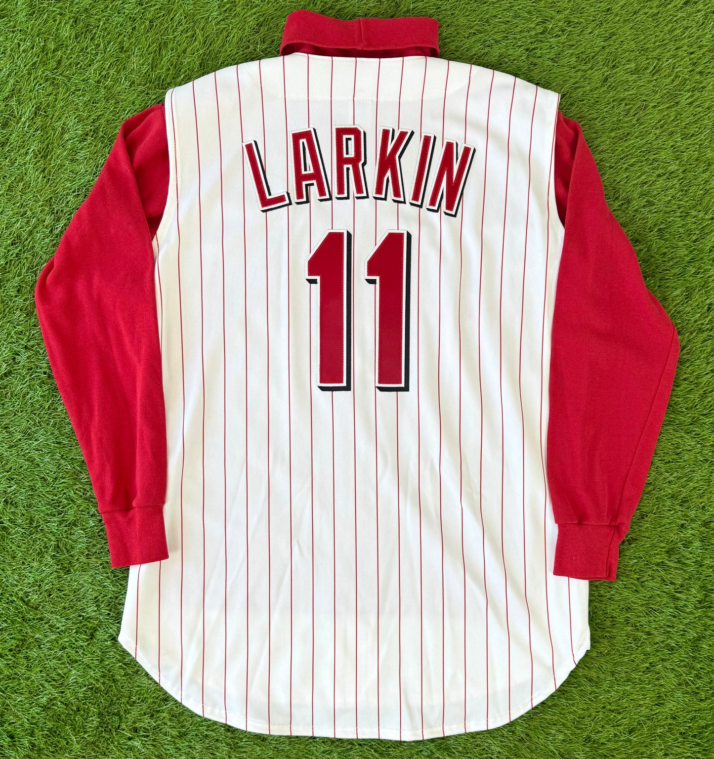 Cincinnati Reds Barry Larkin 1999 MLB Baseball Jersey and Undershirt (48/XL)
