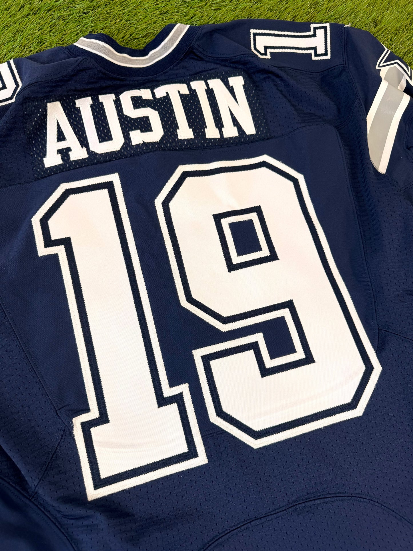 Dallas Cowboys 2012-2013 Miles Austin Team Issued NFL Football Jersey (42/Medium)