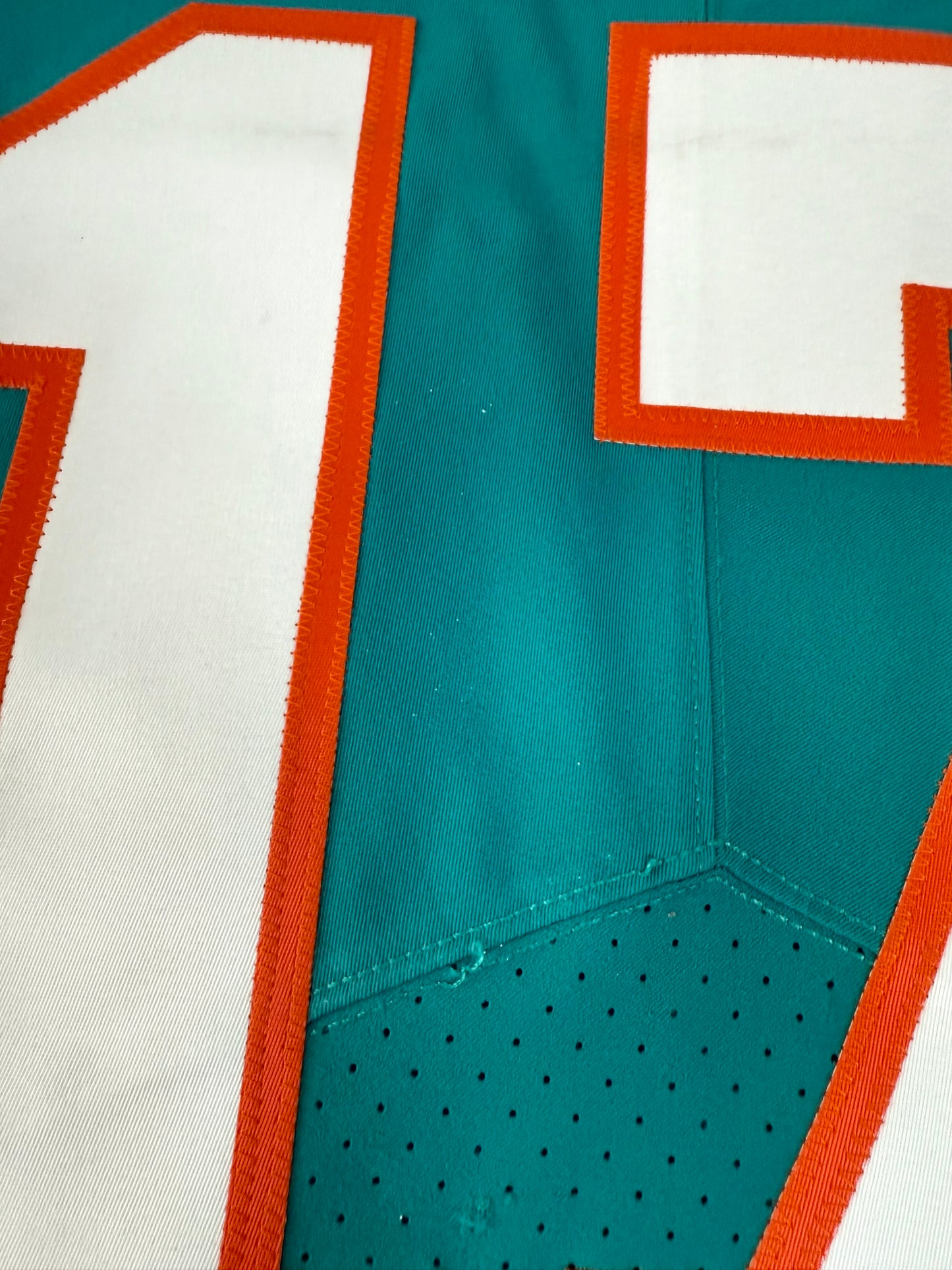 Miami Dolphins Jaylen Waddle 2022 Throwback NFL Football Jersey (38/Small)