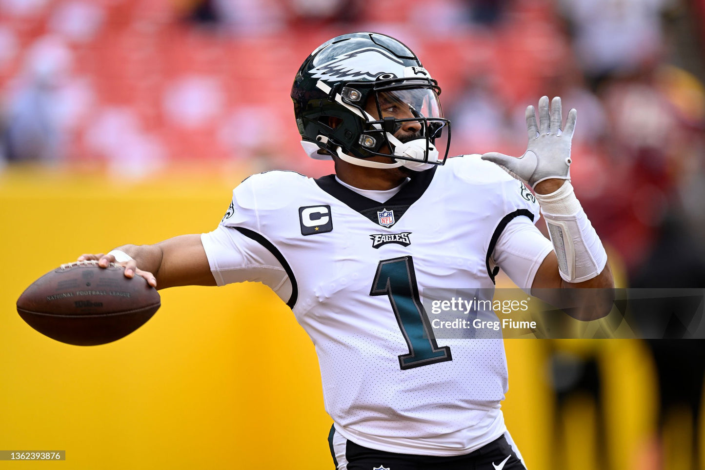 Philadelphia Eagles Jalen Hurts 2021 NFL Football Jersey (38/Small)