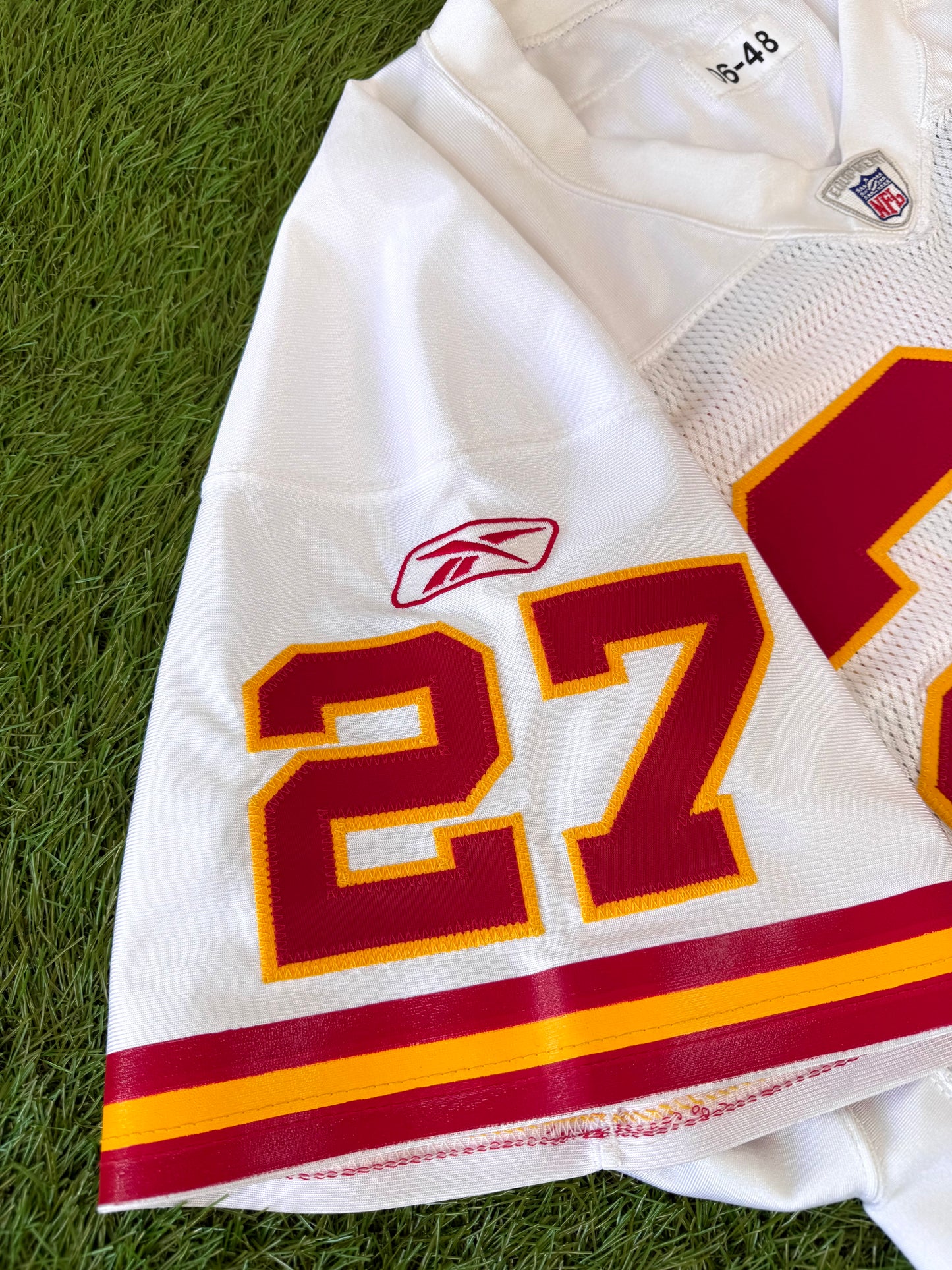 Kansas City Chiefs Larry Johnson 2006 Autographed NFL Football Jersey (48/XL)