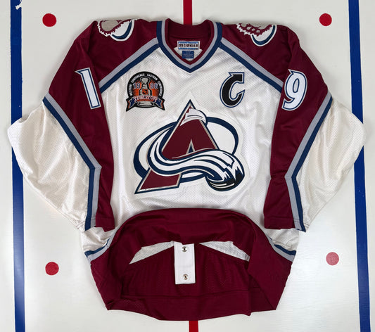 Colorado Avalanche Joe Sakic 1996 Stanley Cup Finals NHL Hockey Jersey (52/XL)