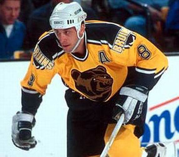 Boston Bruins Cam Neely “Pooh Bear” Alternate NHL Hockey Jersey (48/Large)