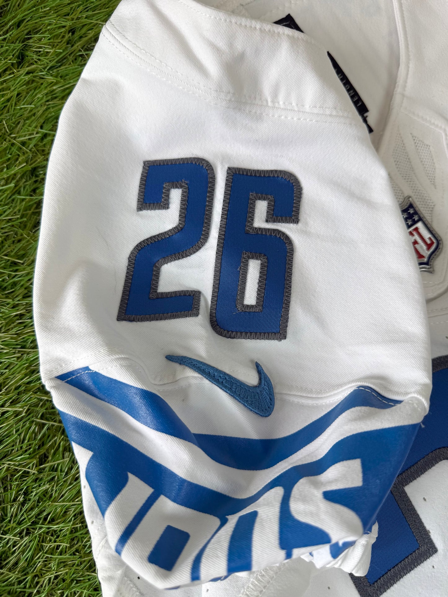 Detroit Lions Jahmyr Gibbs 2023 NFL Football Jersey (40/Medium)