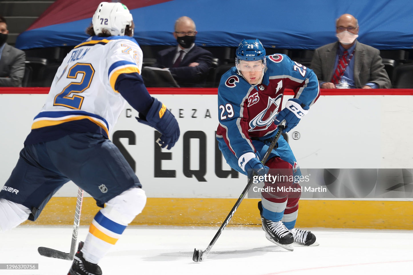 Colorado Avalanche Nathan MacKinnon 2020-2021 NHL Hockey Jersey (56/XXL)