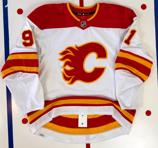 Calgary Flames 2022-Present Nazem Kadri NHL Hockey Jersey (56/XXL)