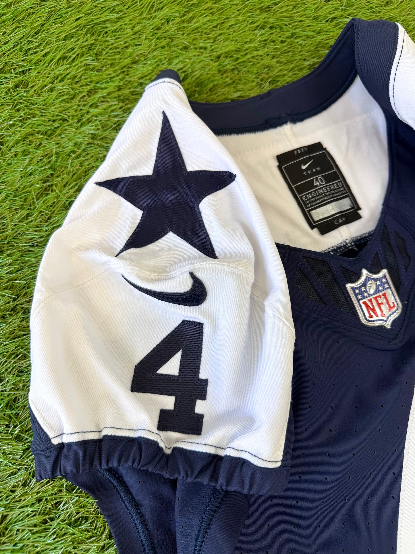 Dallas Cowboys Dak Prescott Thanksgiving 2023 Team Issued NFL Football Jersey (40/Medium)