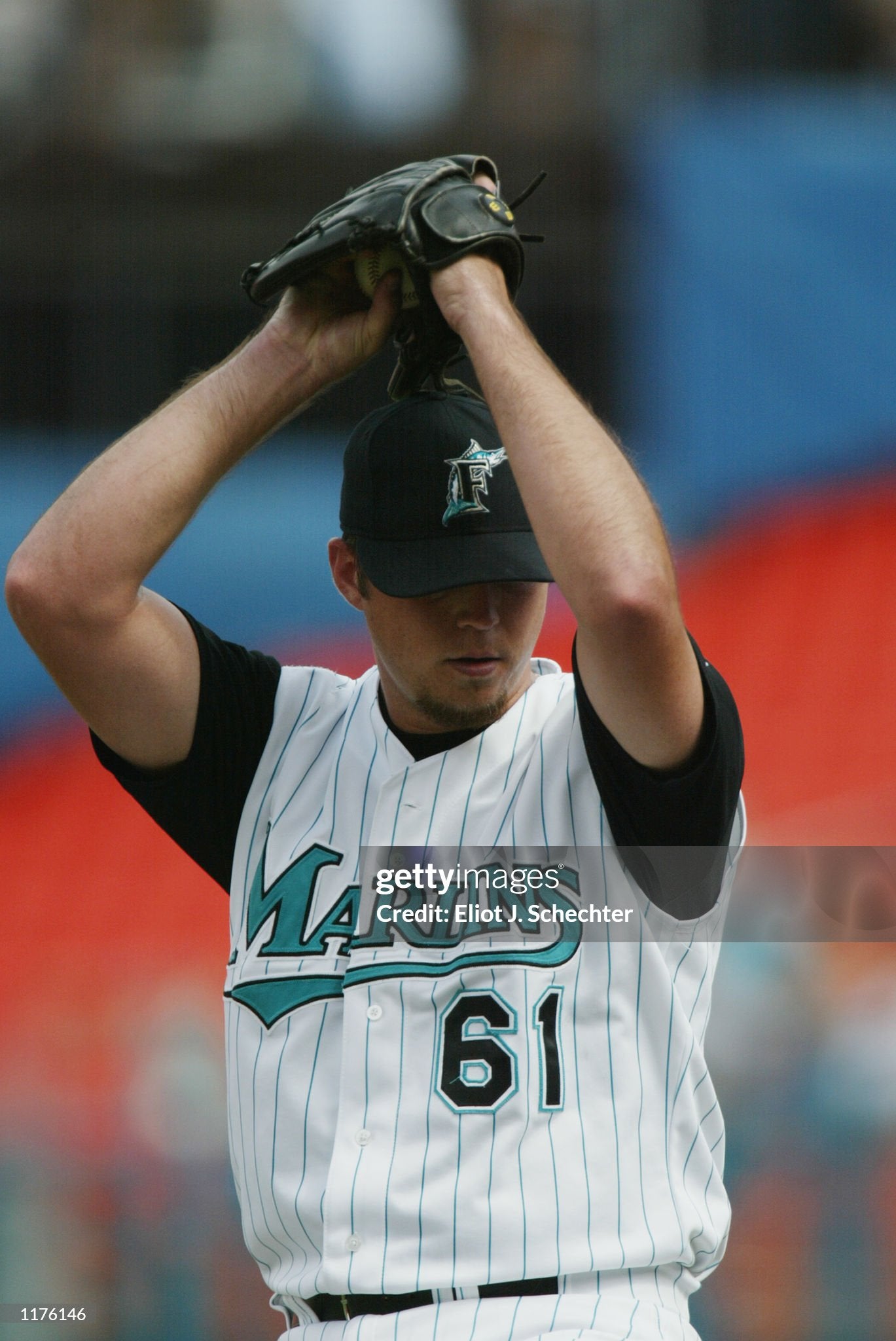 Florida Marlins Josh Beckett 2001-2002 Vest MLB Baseball Jersey and Long Sleeved Undershirt (52/XXL)