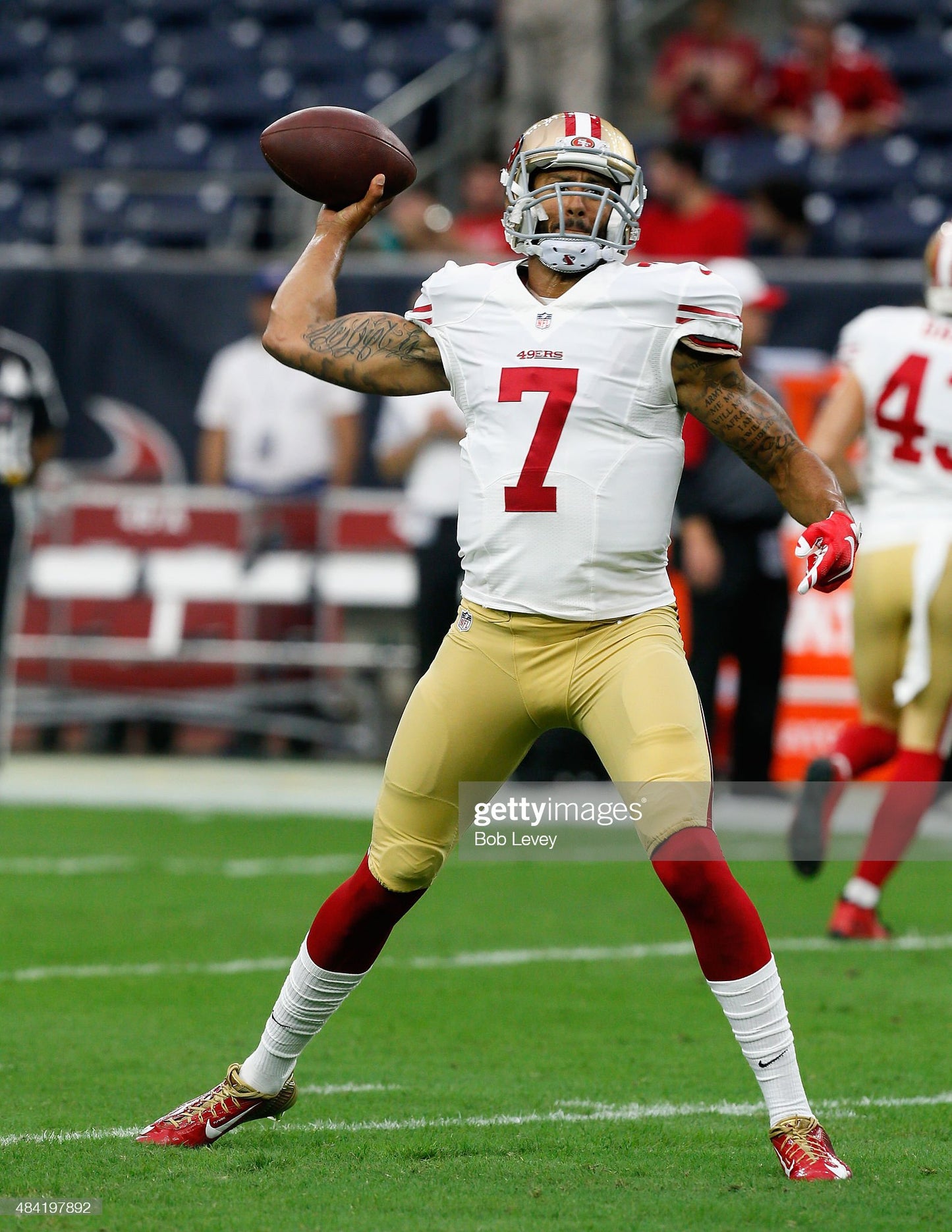 San Francisco 49ers 2015 Colin Kaepernick NFL Football Jersey (40/Small)