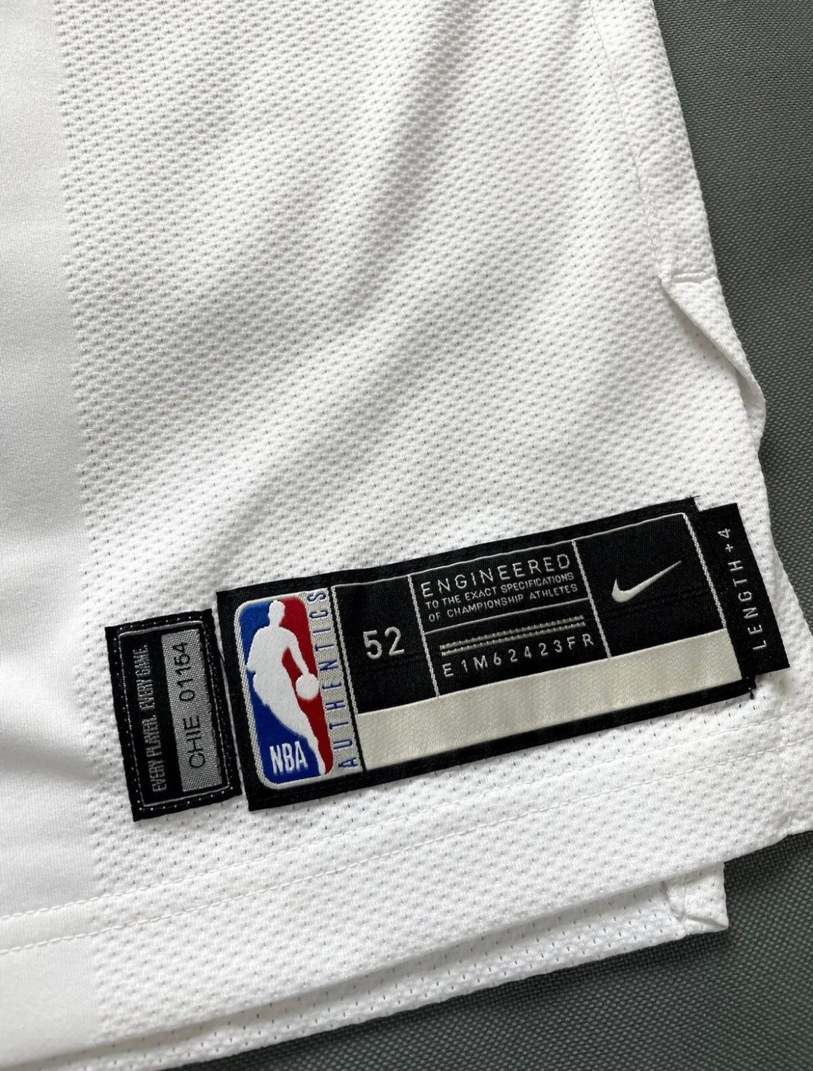 Chicago Bulls Bobby Portis 2018-19 Game Worn NBA Basketball Jersey (52/XXL)