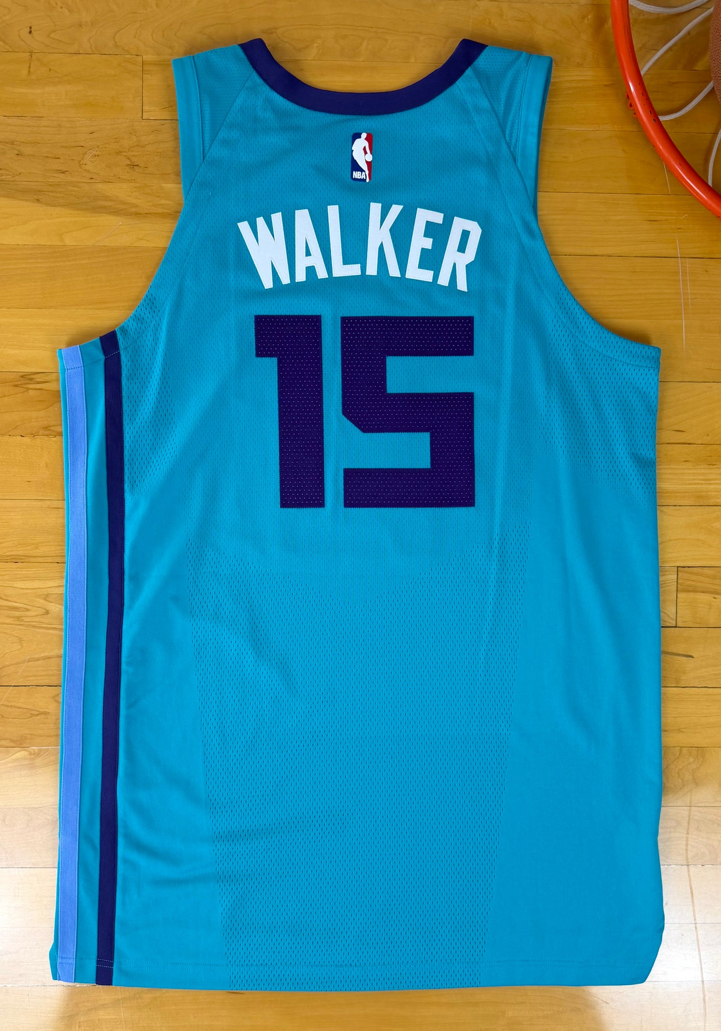 Charlotte Hornets Kemba Walker 2018-2019 NBA Basketball Jersey (50/XL)