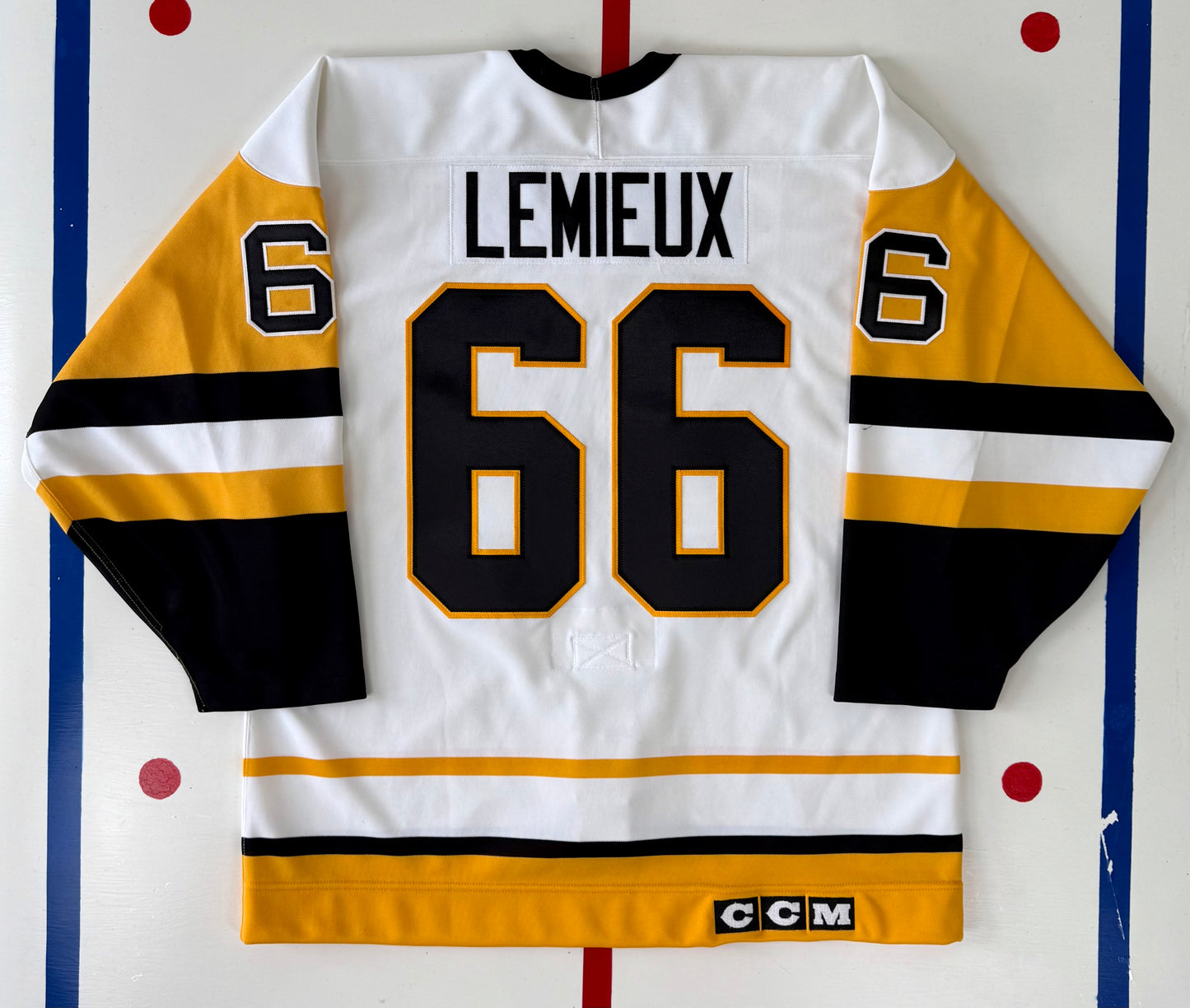 Pittsburgh Penguins Mario Lemieux 1989-1990 “Gold Toe” NHL Hockey Jersey (48/Large)