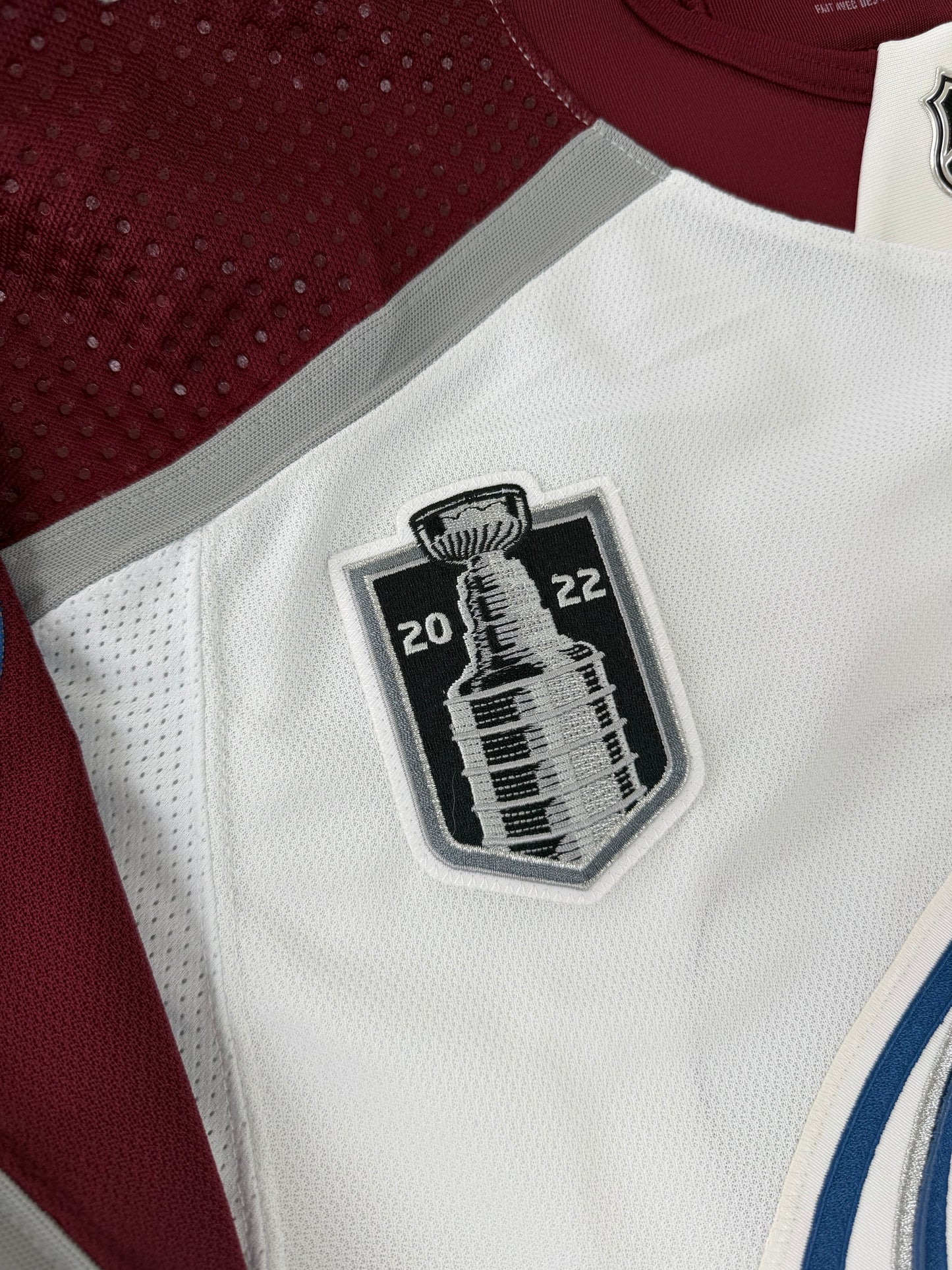 Colorado Avalanche Gabriel Landeskog 2022 Stanley Cup Finals NHL Hockey Jersey (58/XXXL)