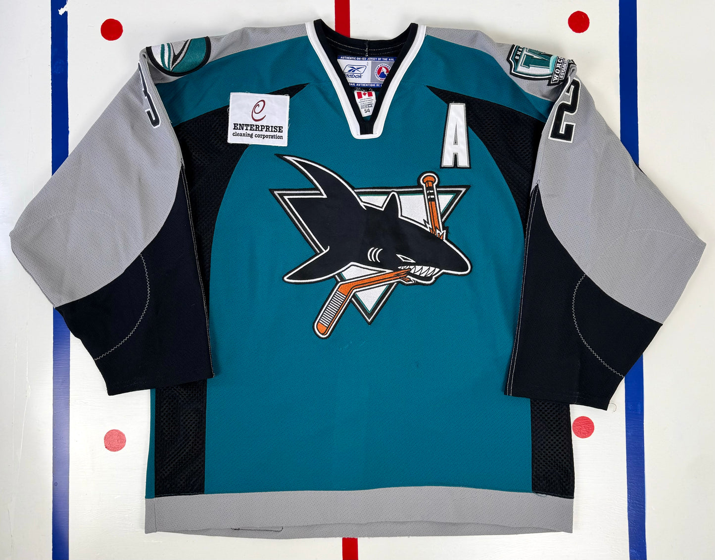 Worcester Sharks 2006-2007 Scott Ferguson Game Worn AHL Hockey Jersey (54/XL)