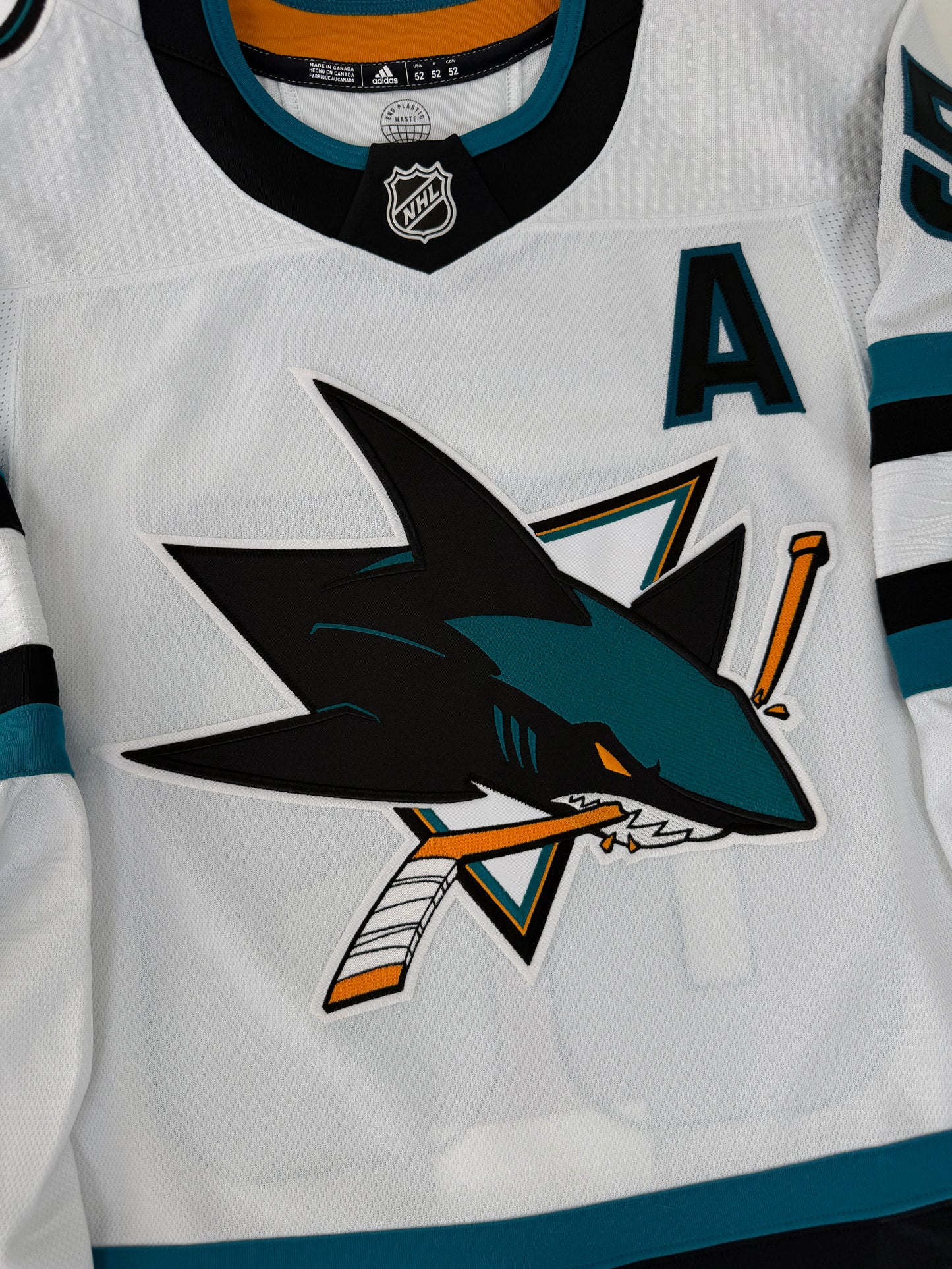 San Jose Sharks Erik Karlsson 2022-2023 NHL Hockey Jersey (52/Large)