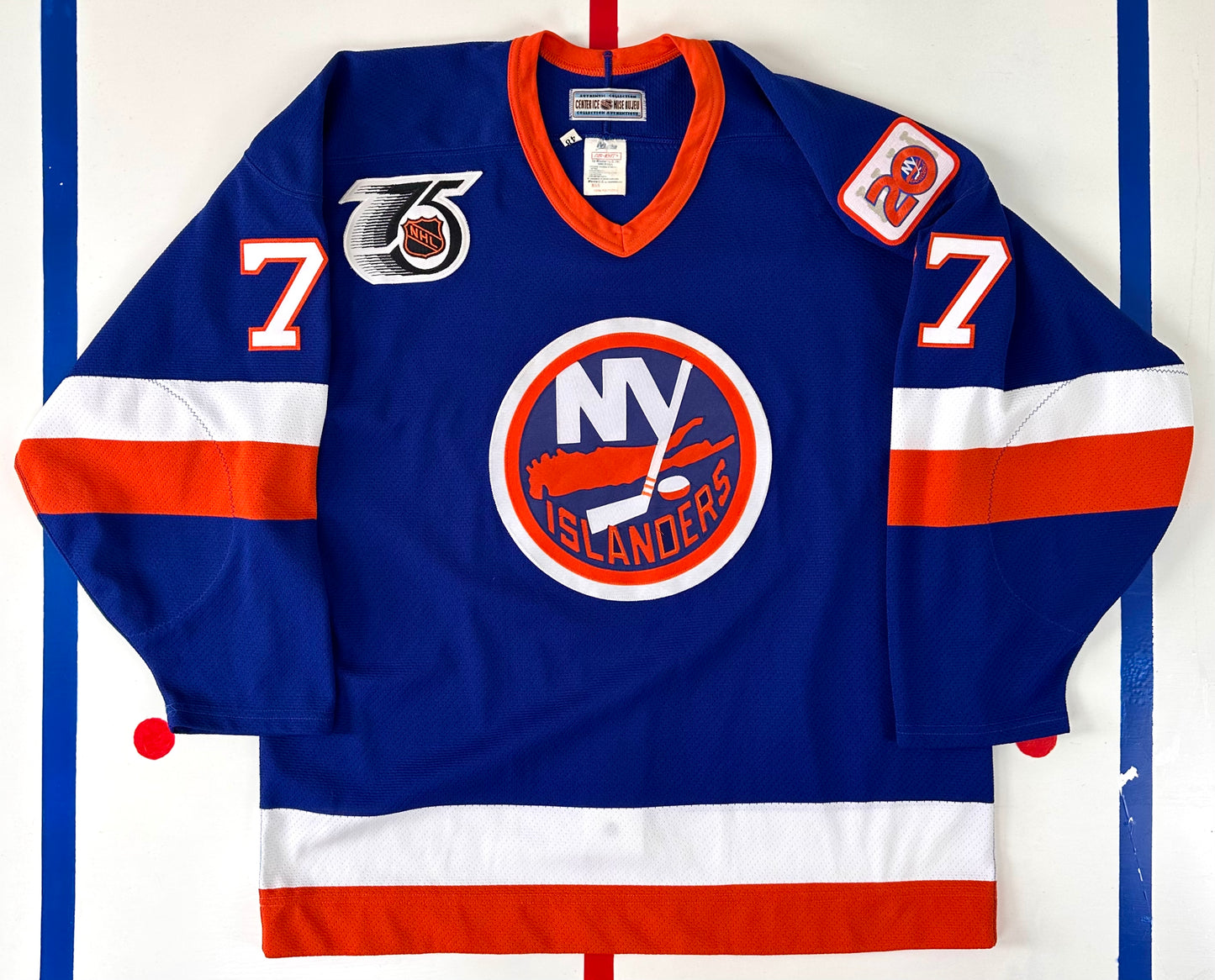 New York Islanders 1991-1992 Pierre Turgeon NHL Hockey Jersey (48/Large)