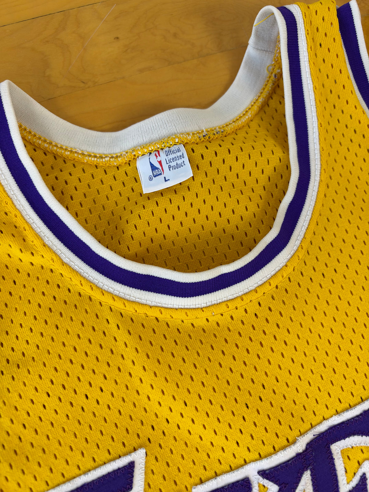 Los Angeles Lakers Magic Johnson 1985-1986 NBA Basketball Jersey (42/Large)