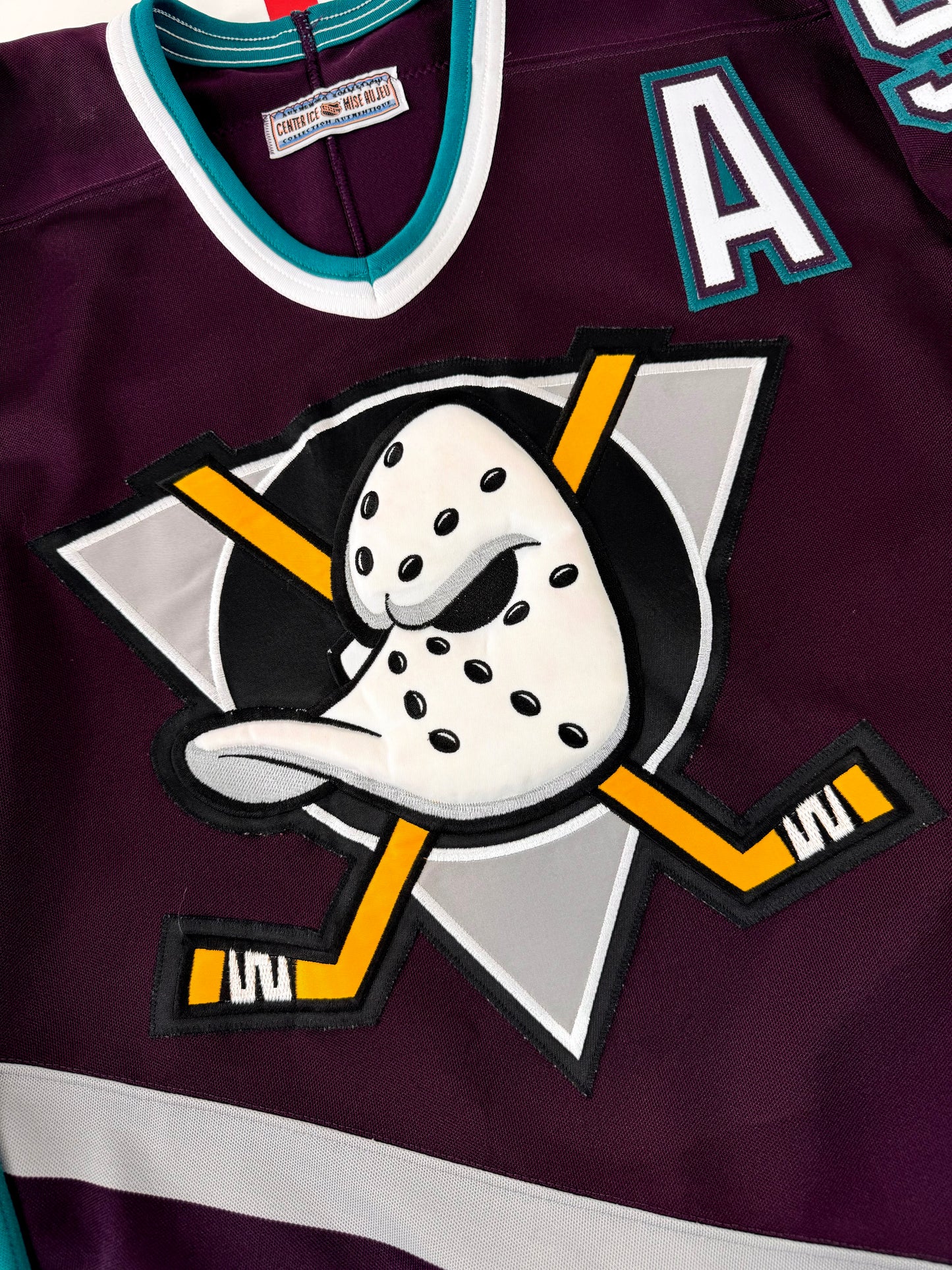 Anaheim Mighty Ducks 1995-1996 Paul Kariya NHL Hockey Jersey (44/Medium)