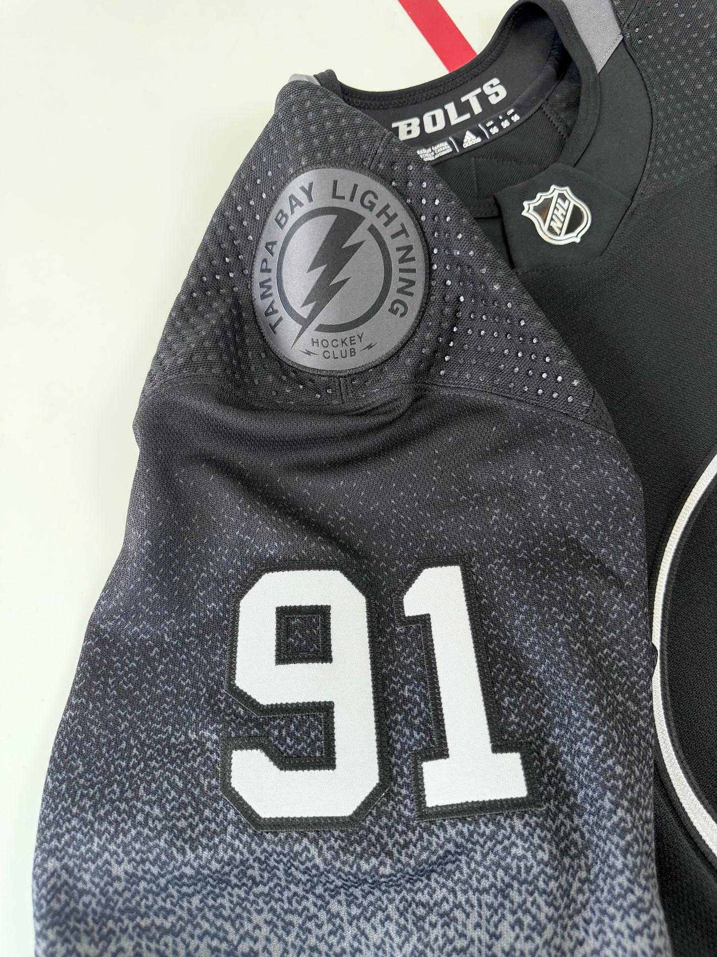 Tampa Bay Lightning Steven Stamkos 2018-2021 Alternate NHL Hockey Jersey (56/XXL)