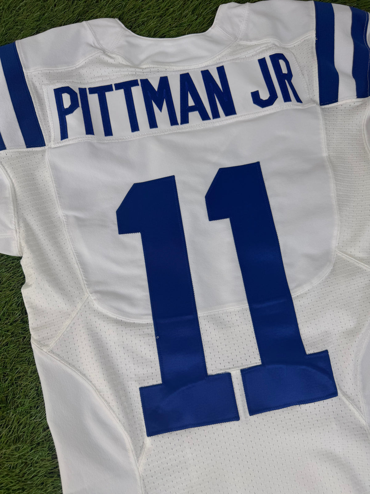 Indianapolis Colts Michael Pittman Jr. 2022 Game Issued NFL Football Jersey (40/Medium)