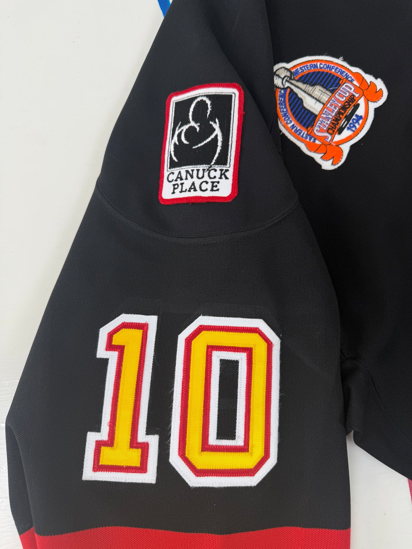 Vancouver Canucks Pavel Bure 1994 Stanley Cup Finals NHL Hockey Jersey (52/XL)