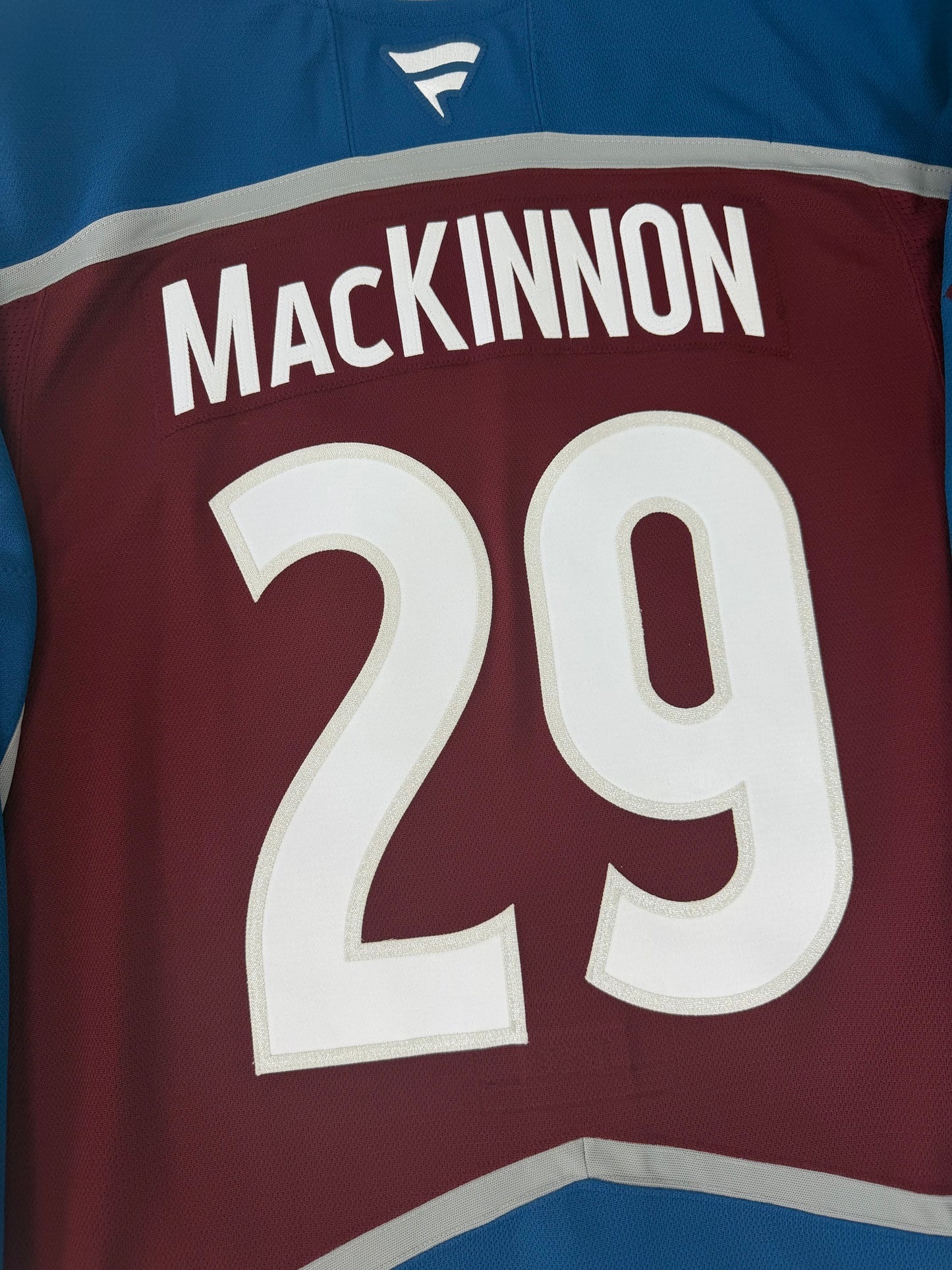 Colorado Avalanche Nathan MacKinnon 2024-2026 NHL Hockey Jersey (58/XXXL)