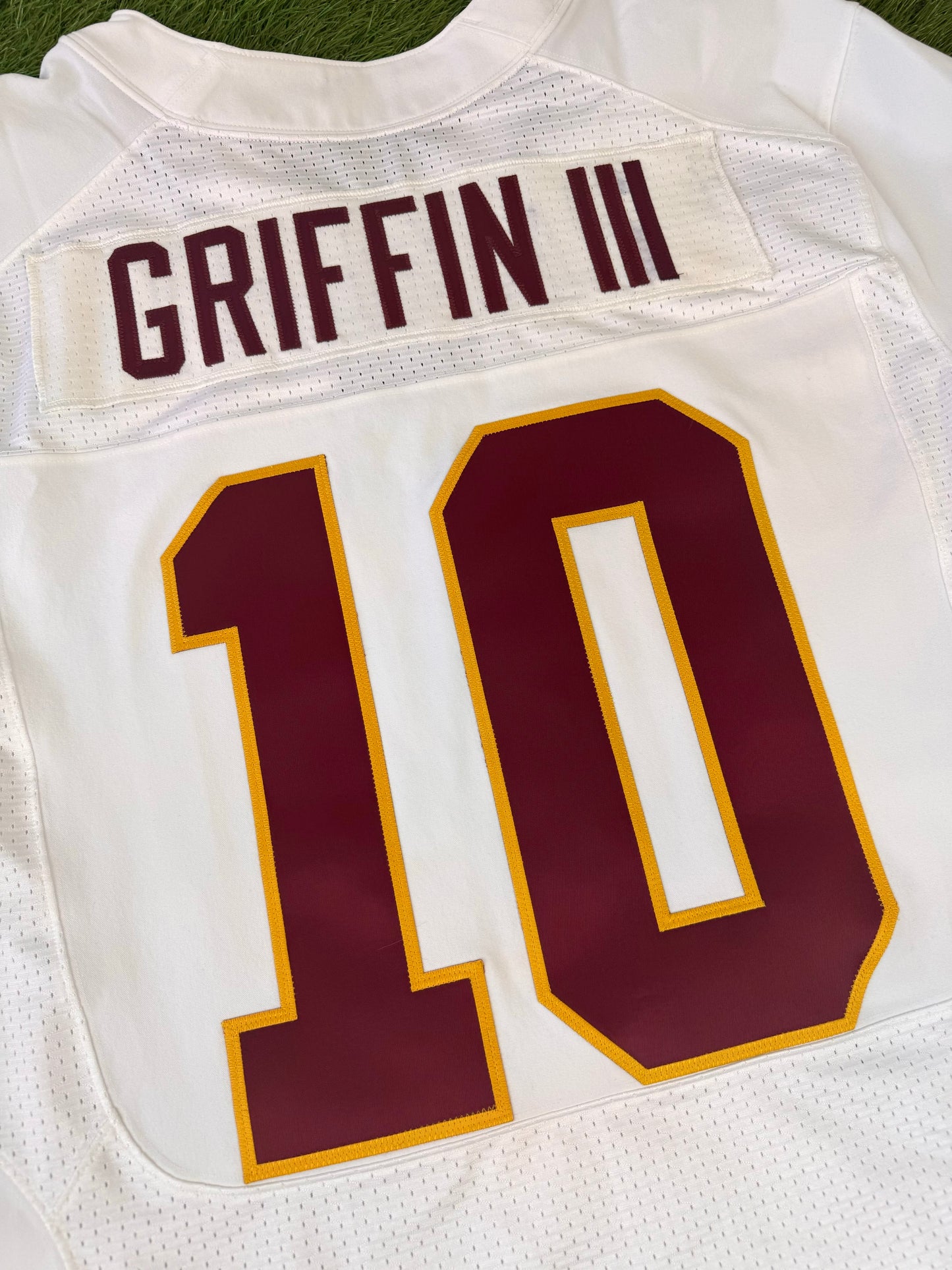 Washington Redskins Robert Griffin III 2013 NFL Football Jersey (56/XXXL)