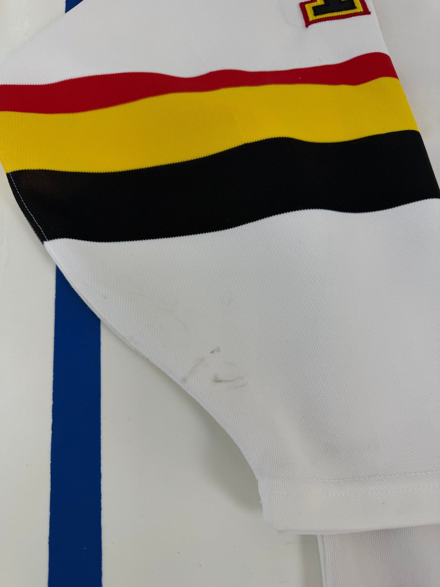 Vancouver Canucks Pavel Bure 1995 NHL Hockey Jersey (52/XL)
