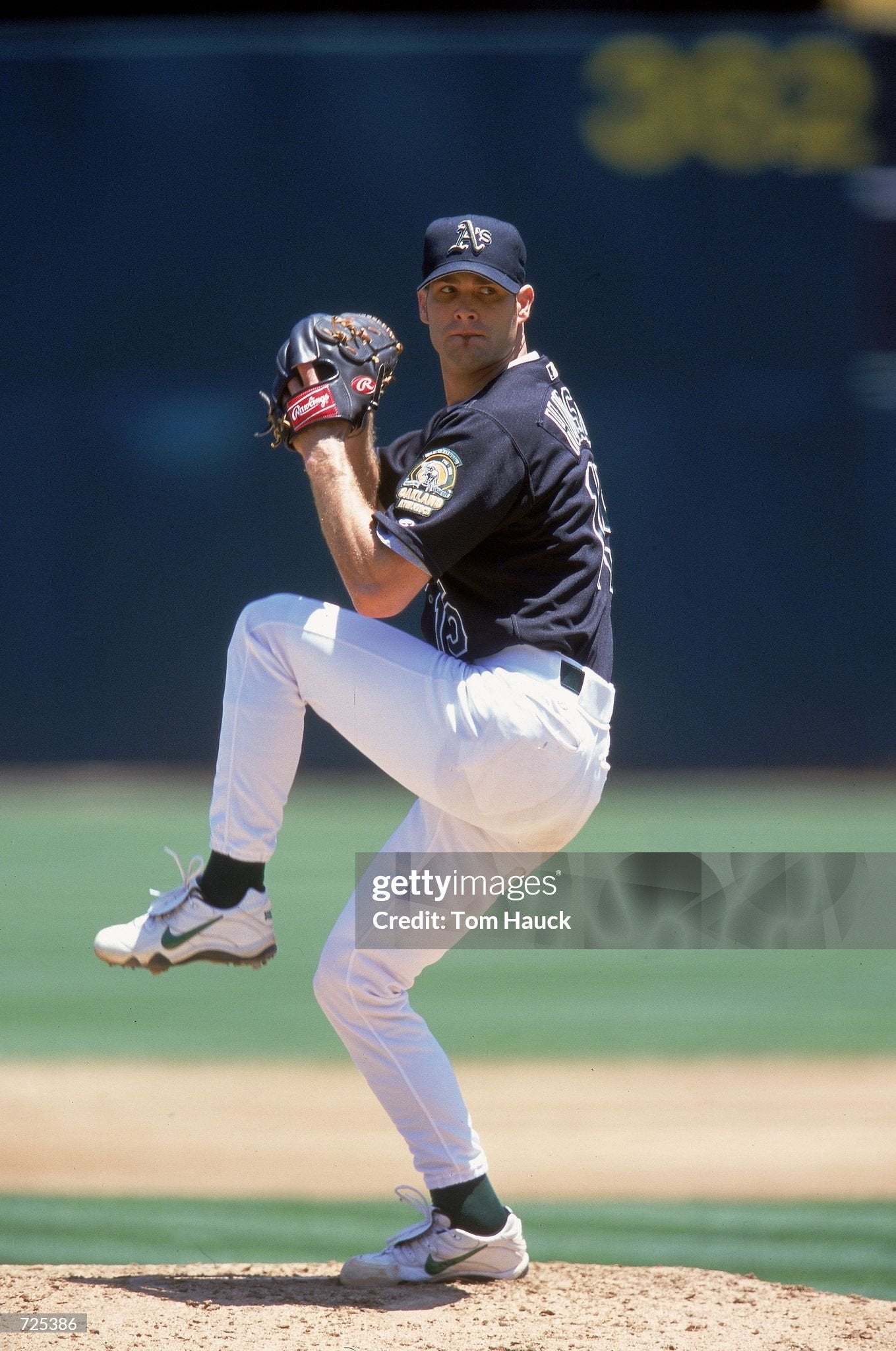 Oakland Athletics 2000 Tim Hudson Black Alternate MLB Baseball Jersey (48/XL)