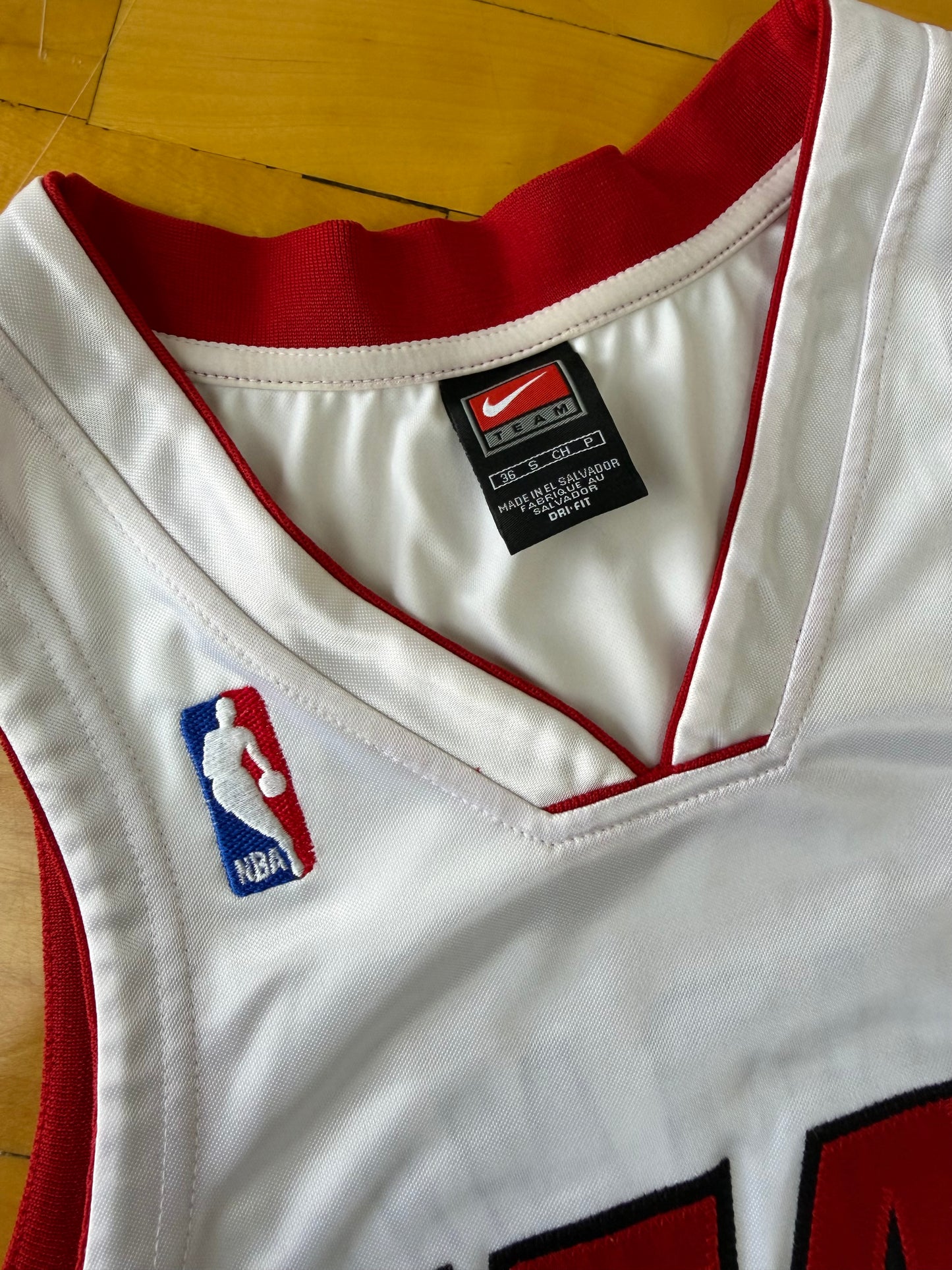 Miami Heat Alonzo Mourning 2000-2001 NBA Basketball Jersey (36/Small)