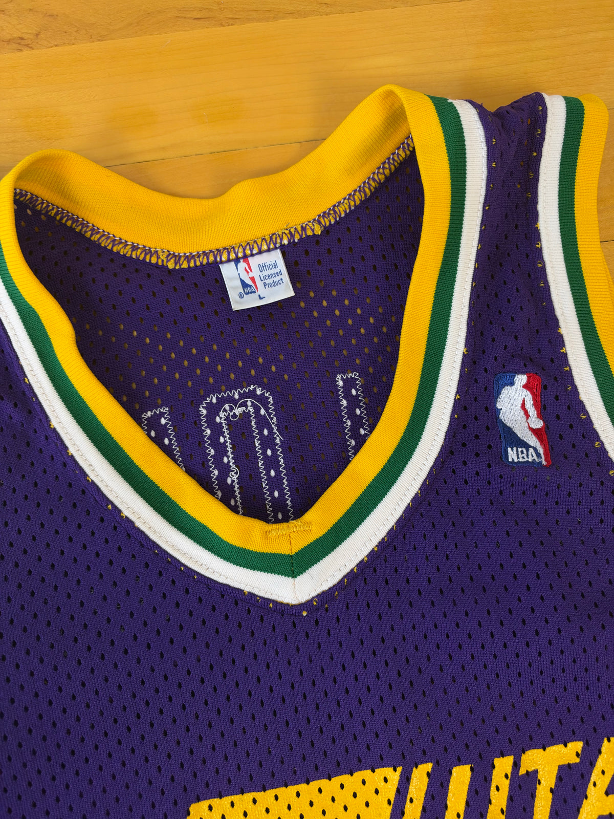 Utah Jazz Karl Malone 1985-1988 NBA Basketball Jersey (42/Large)