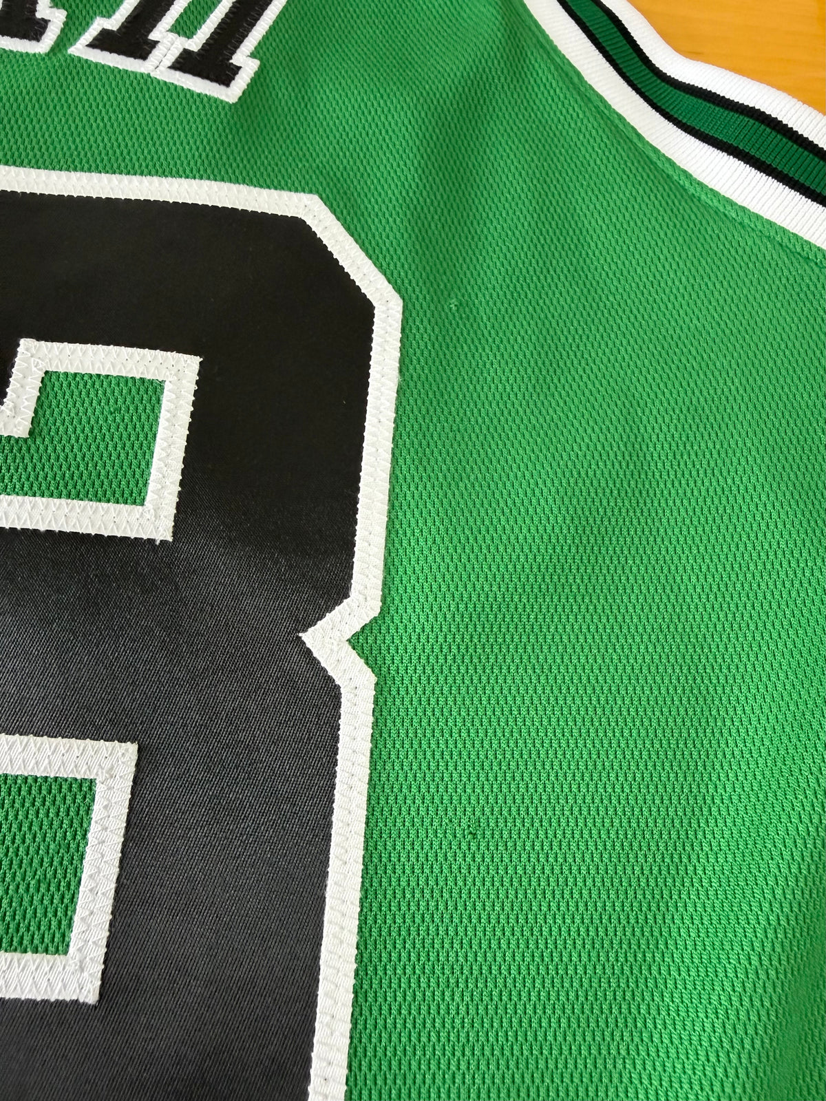 Chicago Bulls Jokim Noah Game Worn St. Patrick’s Day NBA Basketball Jersey (XXXL)