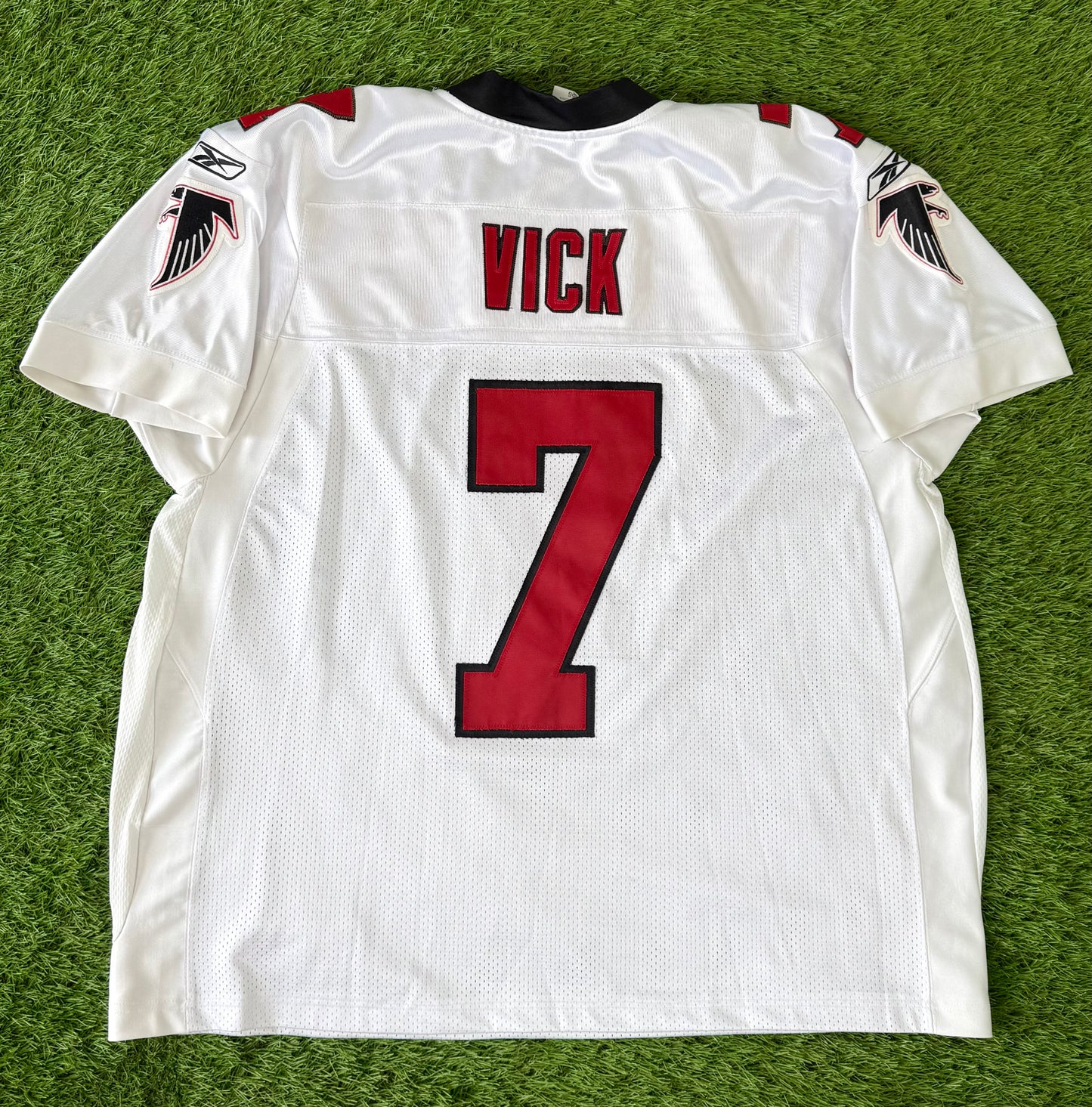 Atlanta Falcons Michael Vick 2002 NFL Football Jersey (56/XXXL)