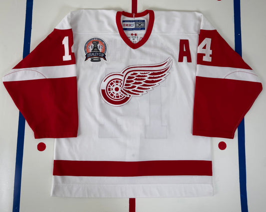 Detroit Red Wings Brendan Shanahan 2002 Stanley Cup Finals NHL Hockey Jersey (52/XL)