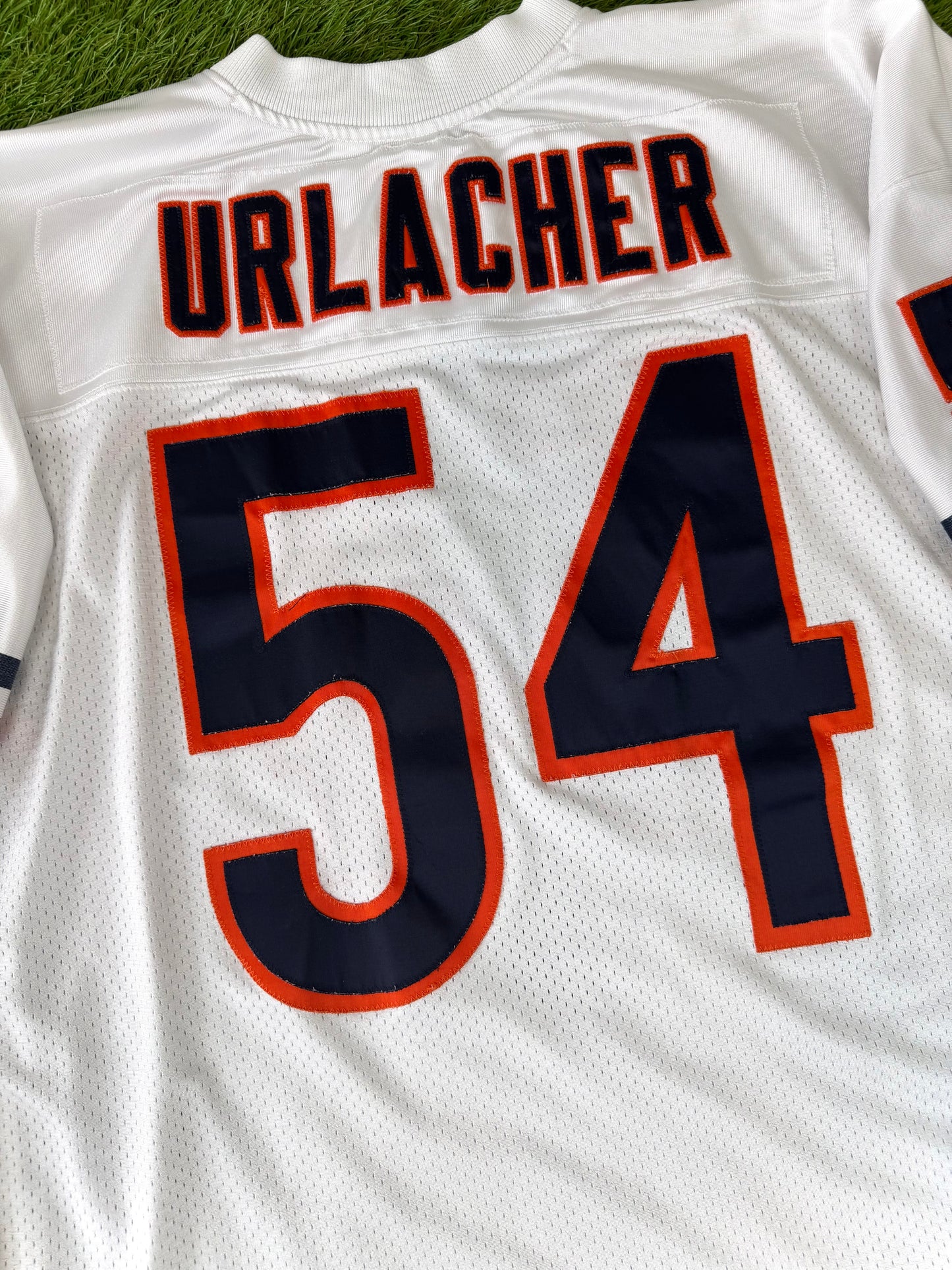 Chicago Bears Brian Urlacher 2002-2003 NFL Football Jersey (56/XXXL)