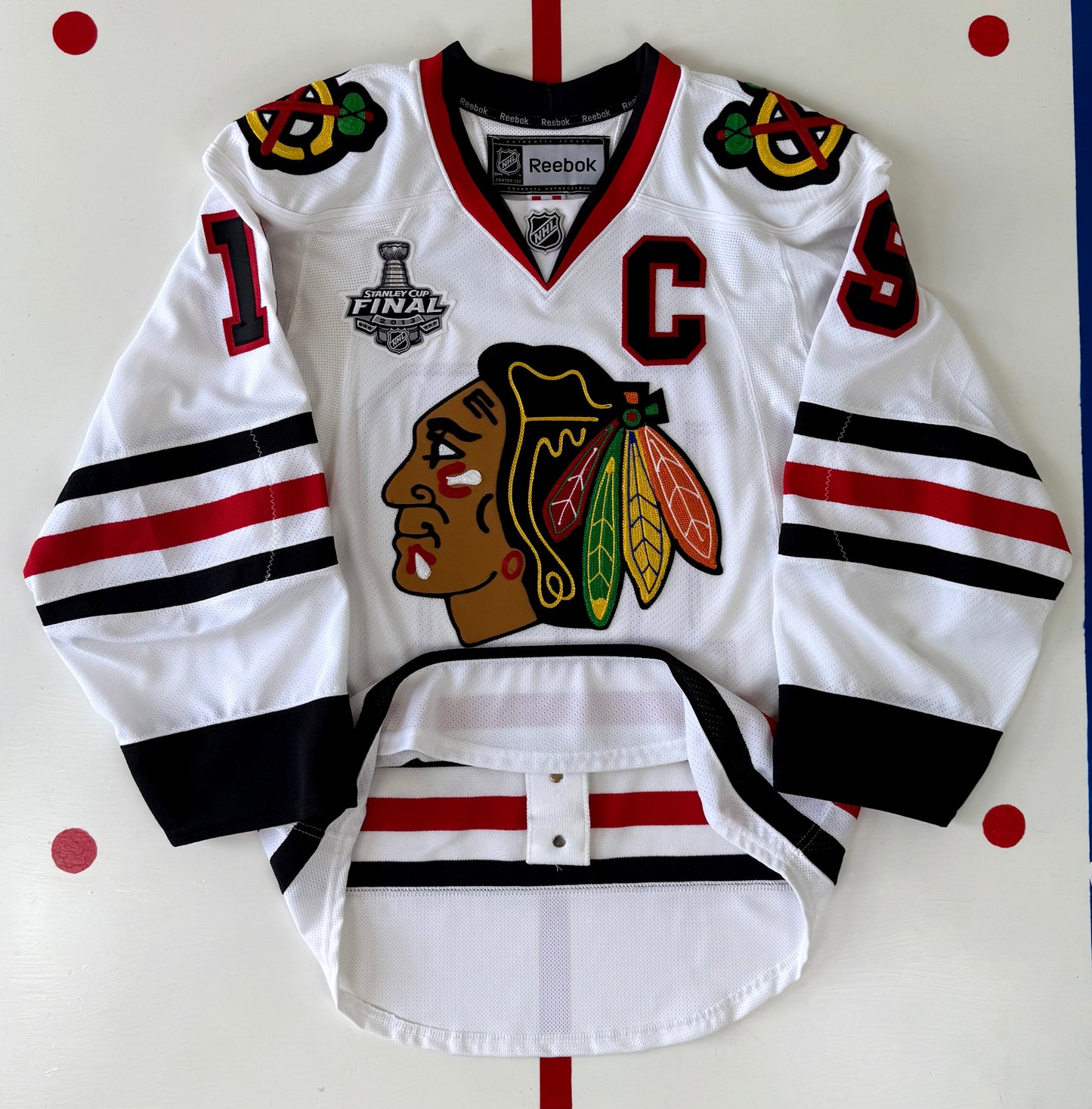 Chicago Blackhawks Jonathan Toews 2013 Stanley Cup Finals NHL Hockey Jersey (46/Small)